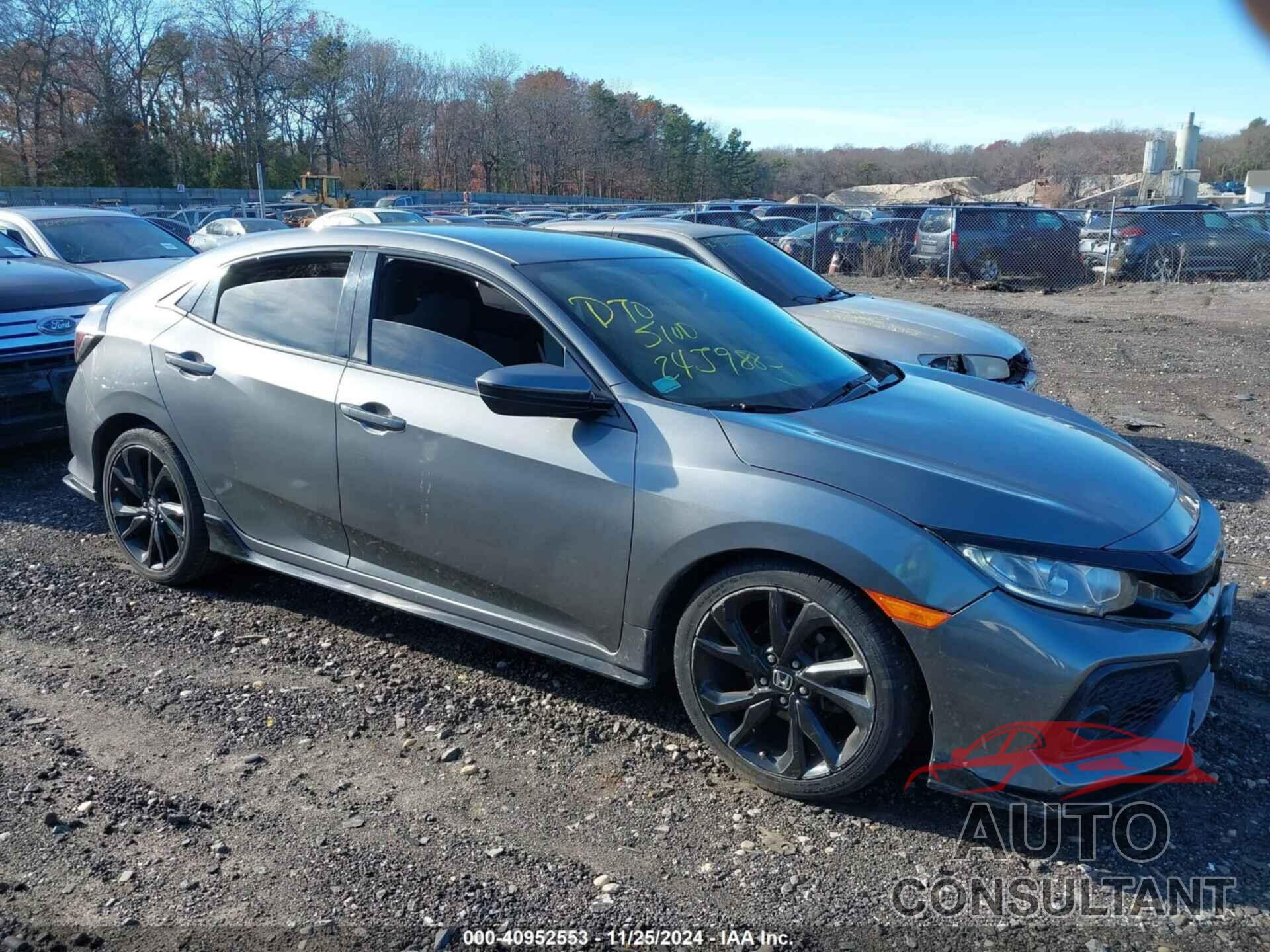 HONDA CIVIC 2018 - SHHFK7H42JU412443