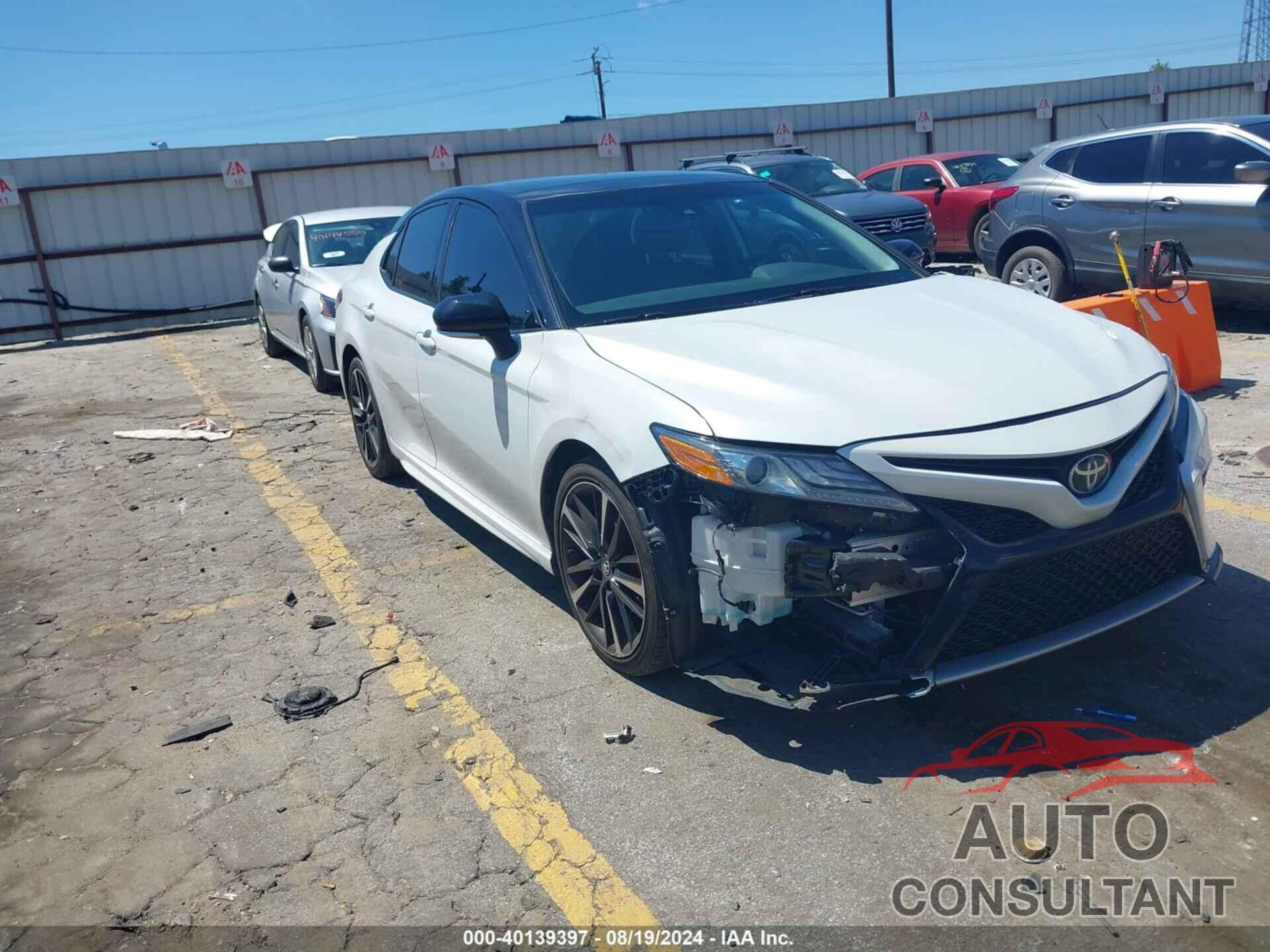 TOYOTA CAMRY 2019 - 4T1B61HK4KU209722