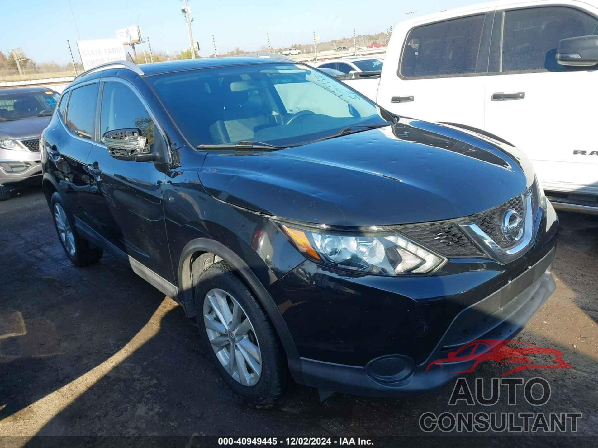 NISSAN ROGUE SPORT 2018 - JN1BJ1CP8JW109649