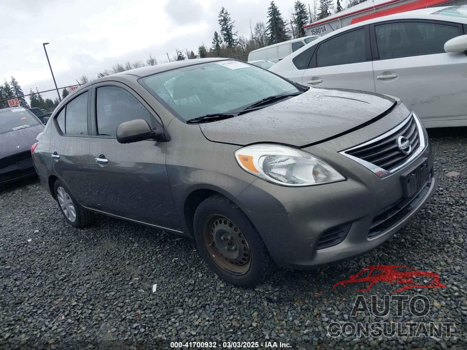 NISSAN VERSA 2012 - 3N1CN7AP8CL810148