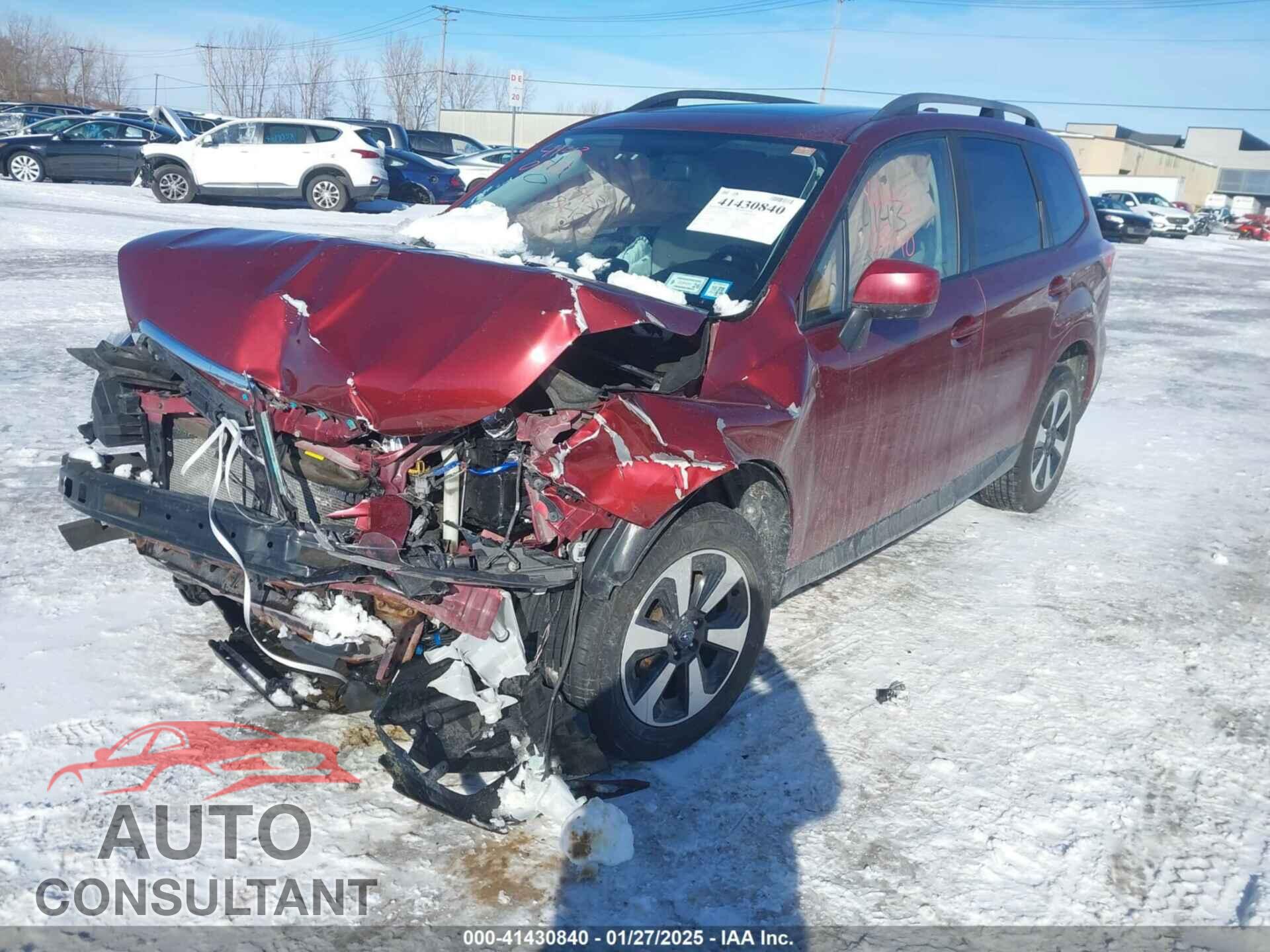 SUBARU FORESTER 2017 - JF2SJAEC1HH527963