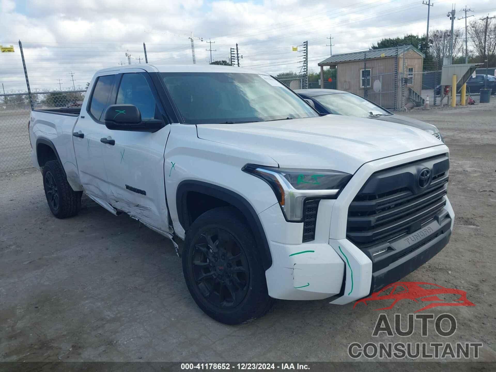 TOYOTA TUNDRA 2023 - 5TFLA5DA8PX076048