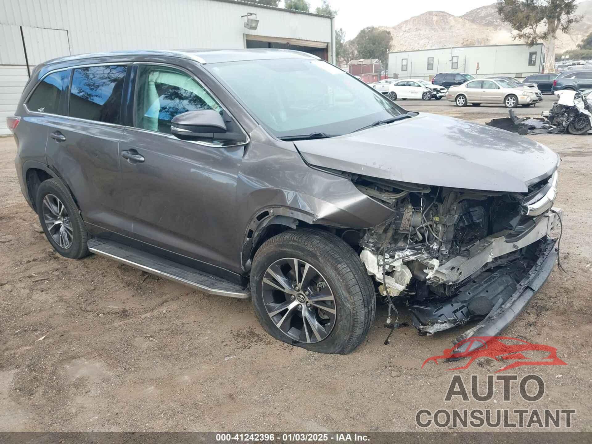 TOYOTA HIGHLANDER 2016 - 5TDKKRFH9GS500671