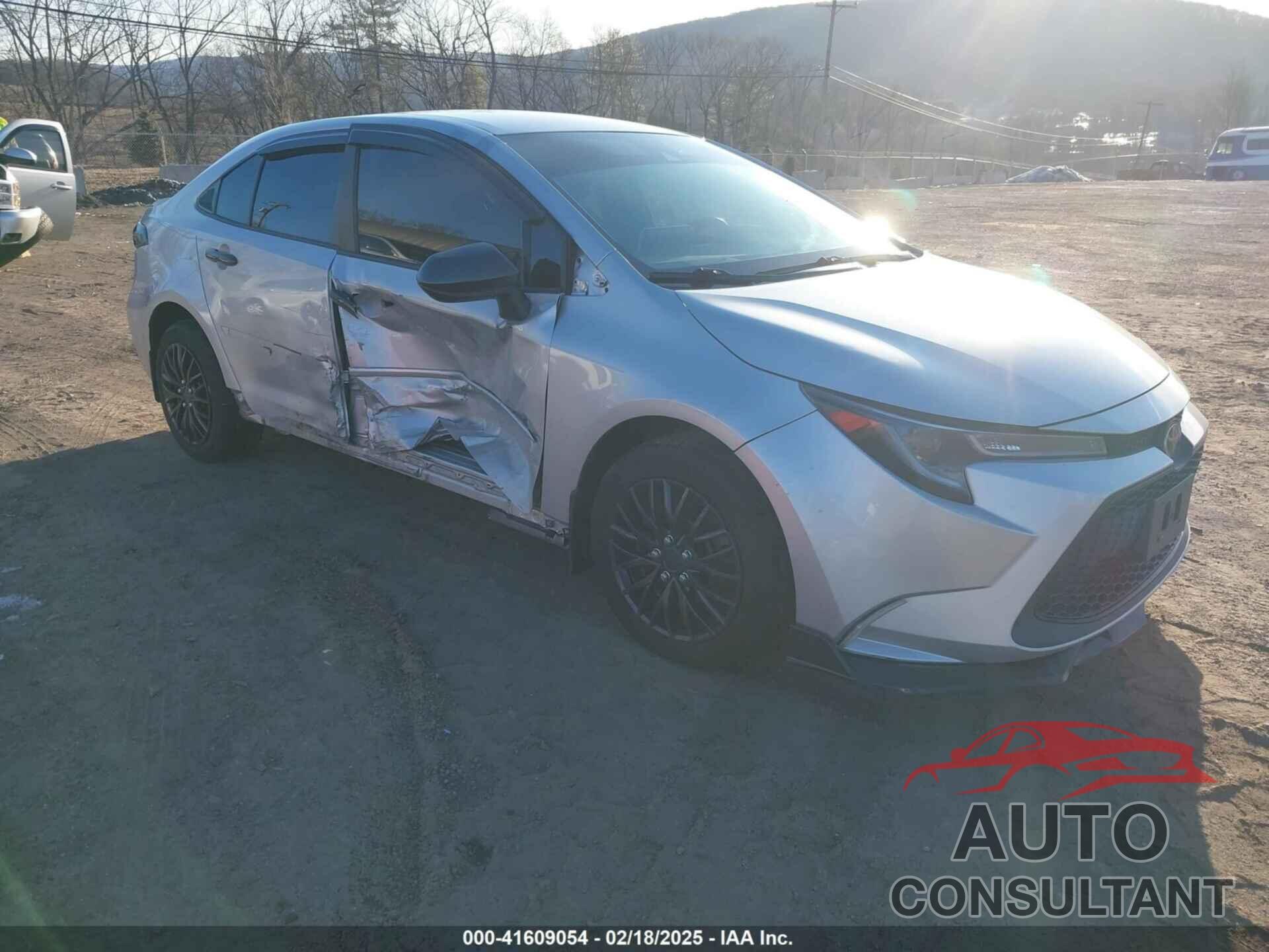 TOYOTA COROLLA 2021 - 5YFEPMAEXMP158330