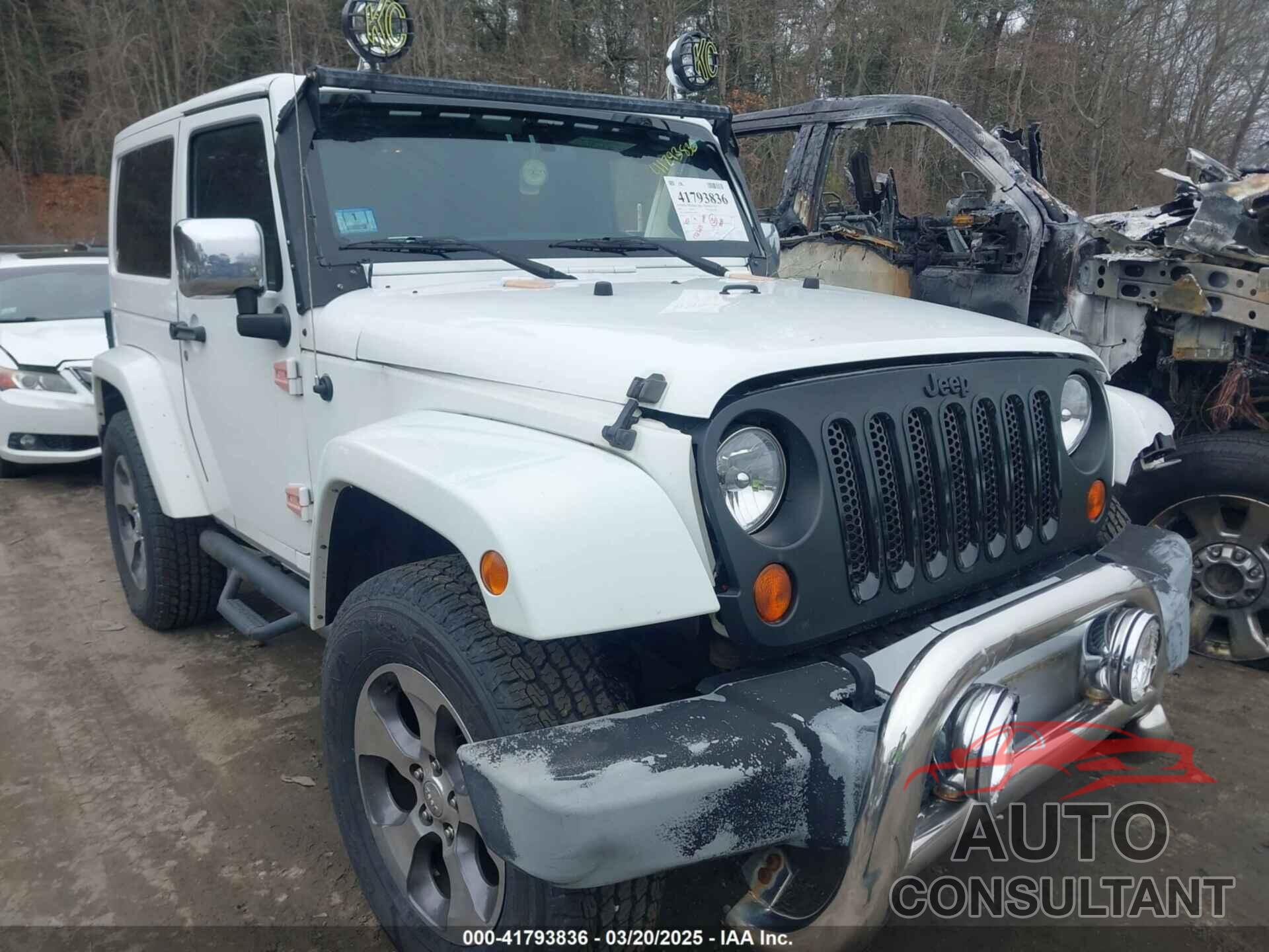JEEP WRANGLER 2011 - 1J4AA5D15BL538240