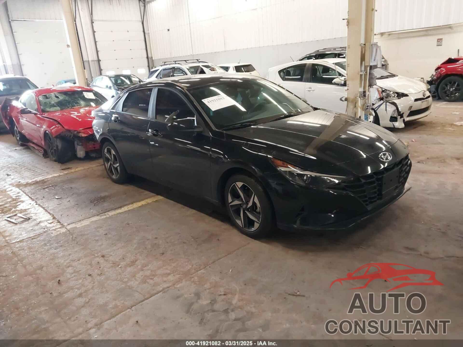 HYUNDAI ELANTRA 2023 - KMHLS4AG3PU516829