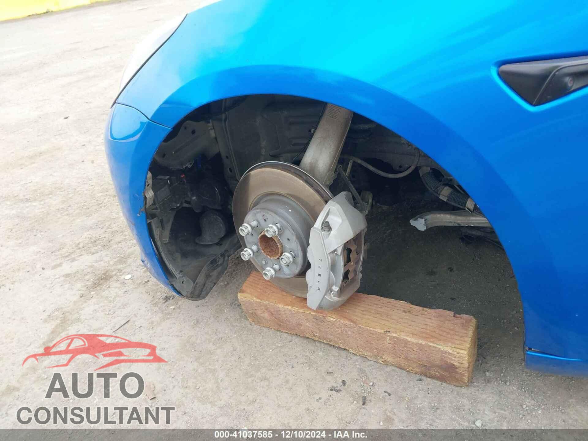 TESLA MODEL 3 2021 - 5YJ3E1EA3MF871276