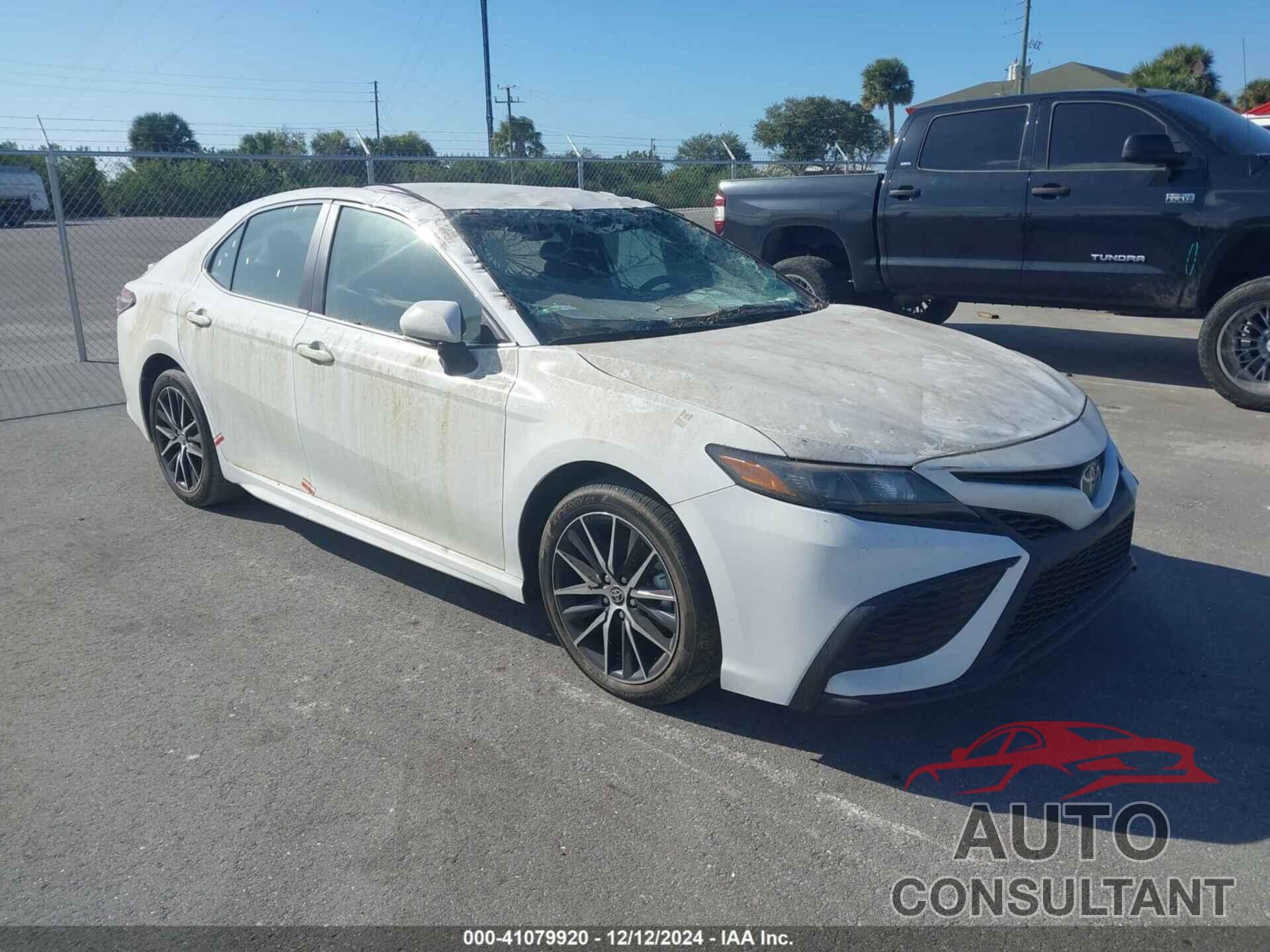 TOYOTA CAMRY 2022 - 4T1T11AK5NU622198