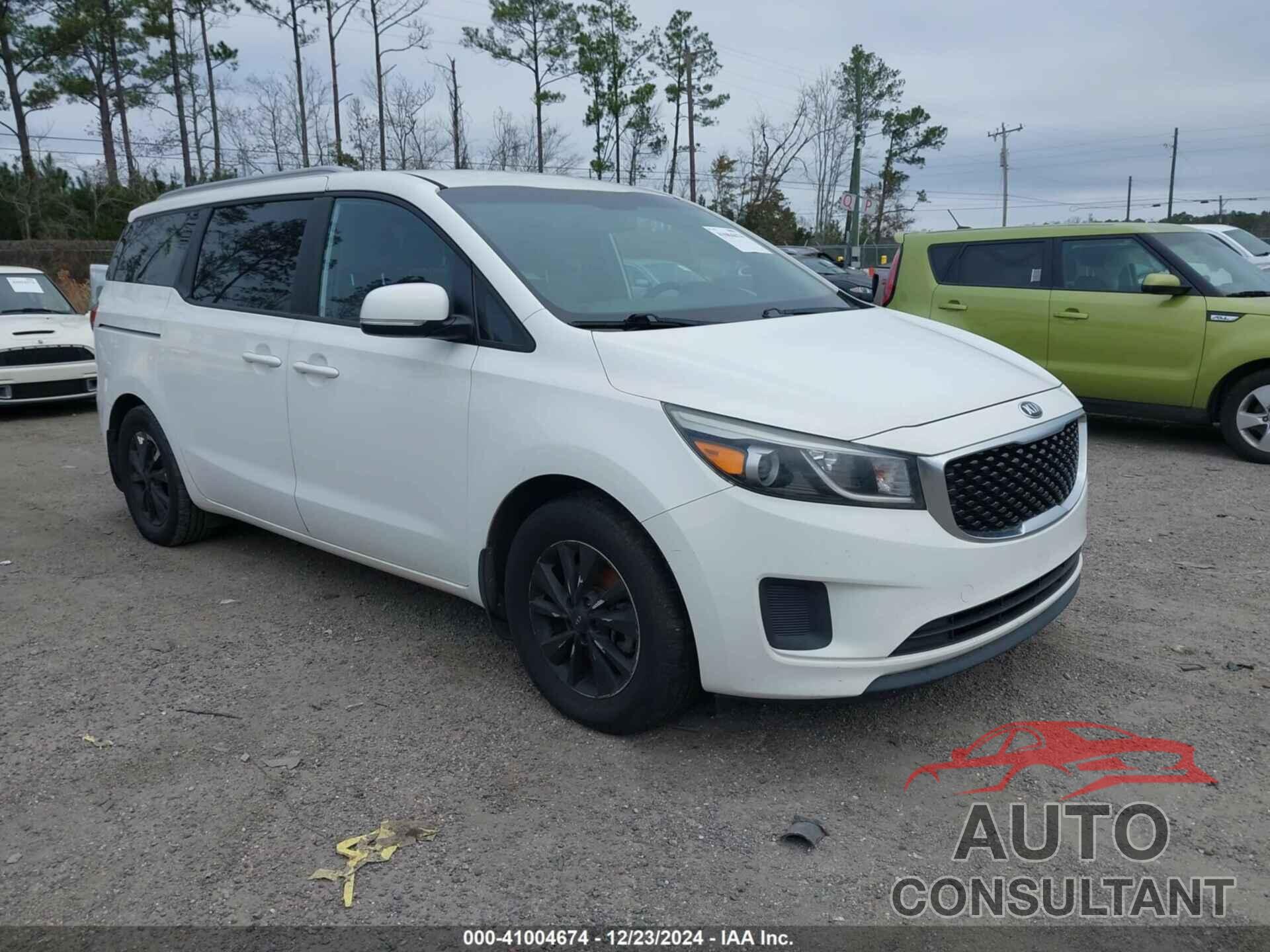 KIA SEDONA 2015 - KNDMB5C11F6044902