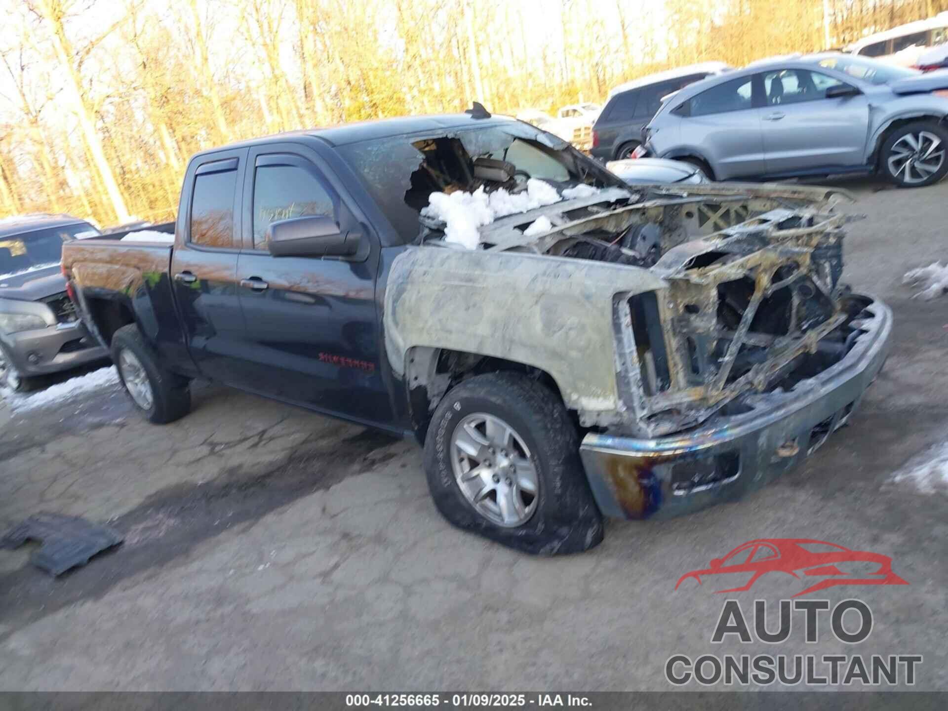 CHEVROLET SILVERADO 1500 2015 - 1GCVKREH2FZ331881