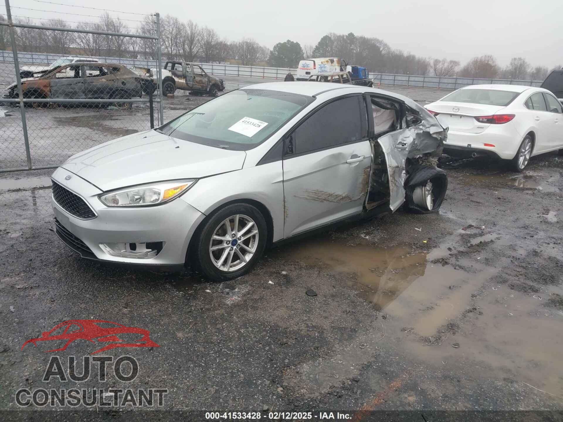 FORD FOCUS 2017 - 1FADP3F24HL210401