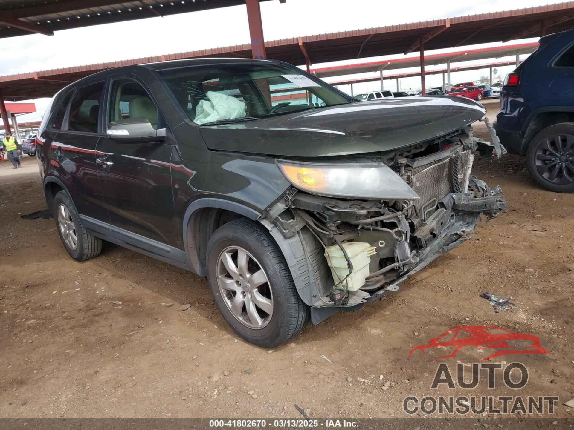 KIA SORENTO 2012 - 5XYKT3A16CG291837