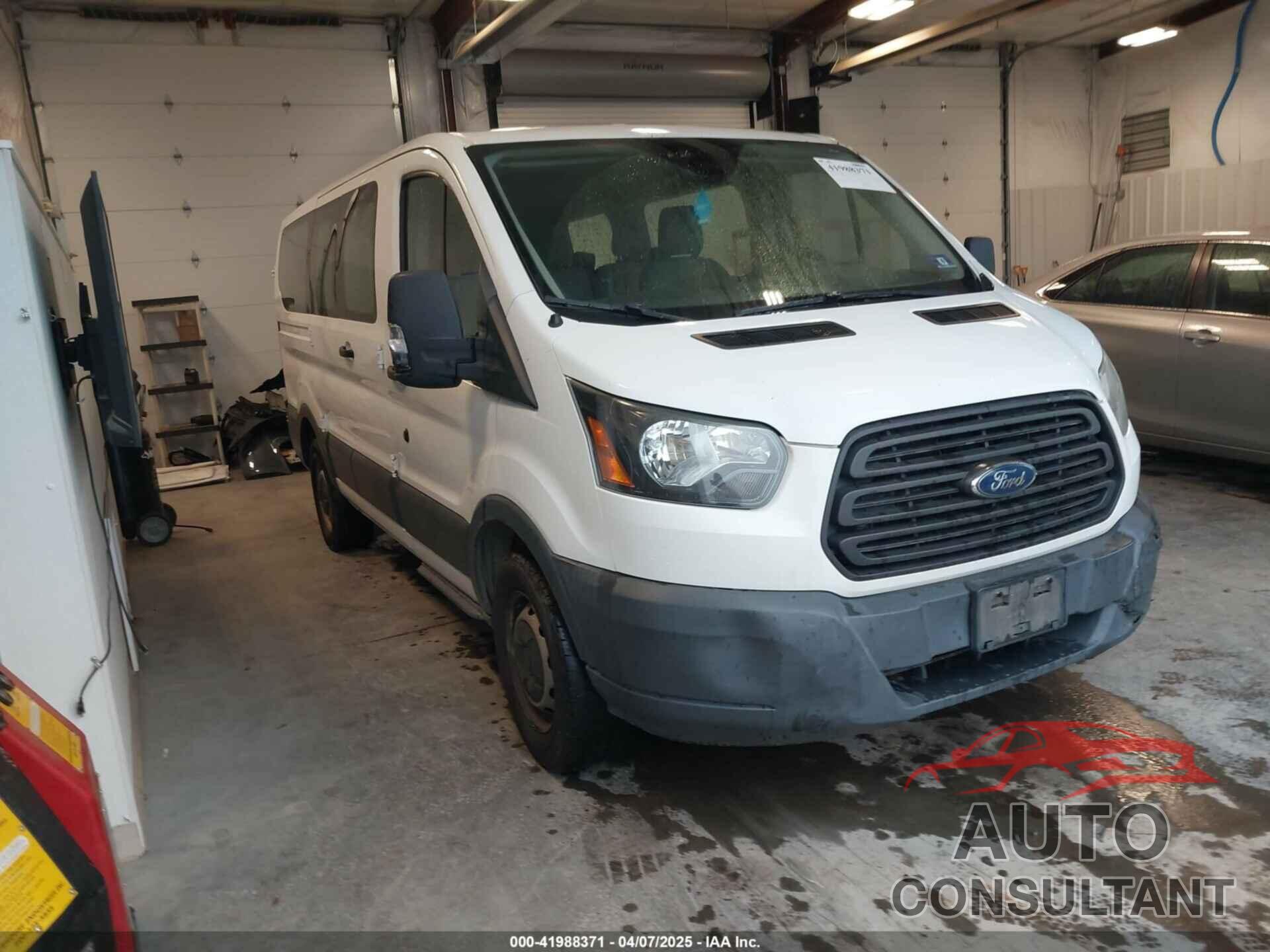 FORD TRANSIT-150 2017 - 1FMZK1ZM3HKA06030
