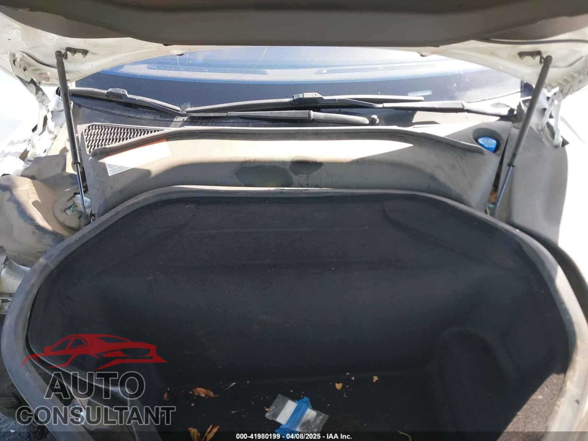 TESLA MODEL S 2015 - 5YJSA1V24FF098157