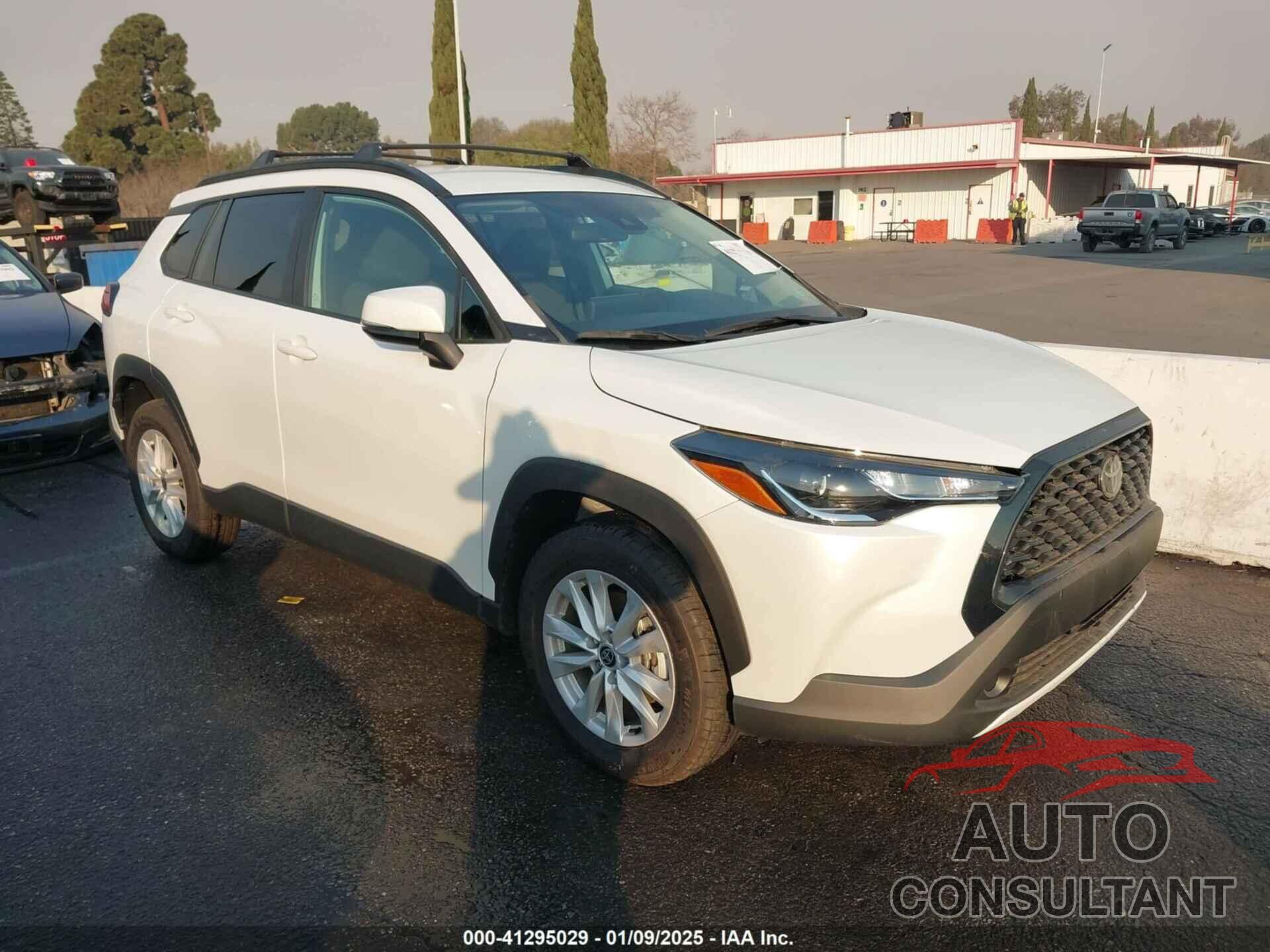 TOYOTA COROLLA CROSS 2022 - 7MUCAABG4NV033295