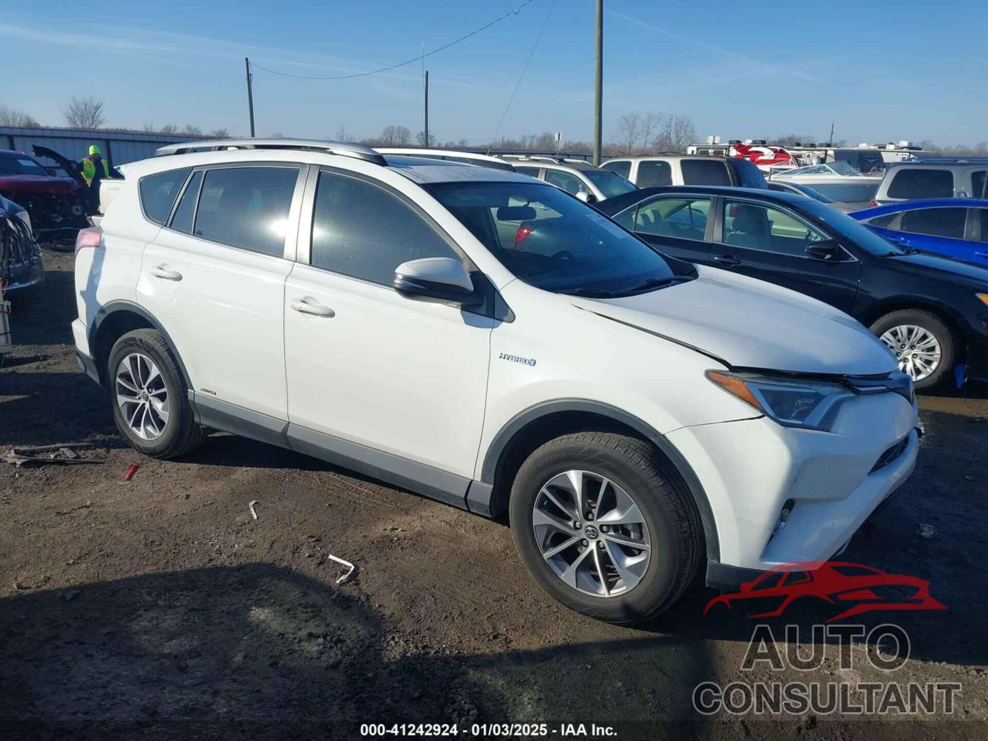 TOYOTA RAV4 HYBRID 2016 - JTMRJREV2GD000680