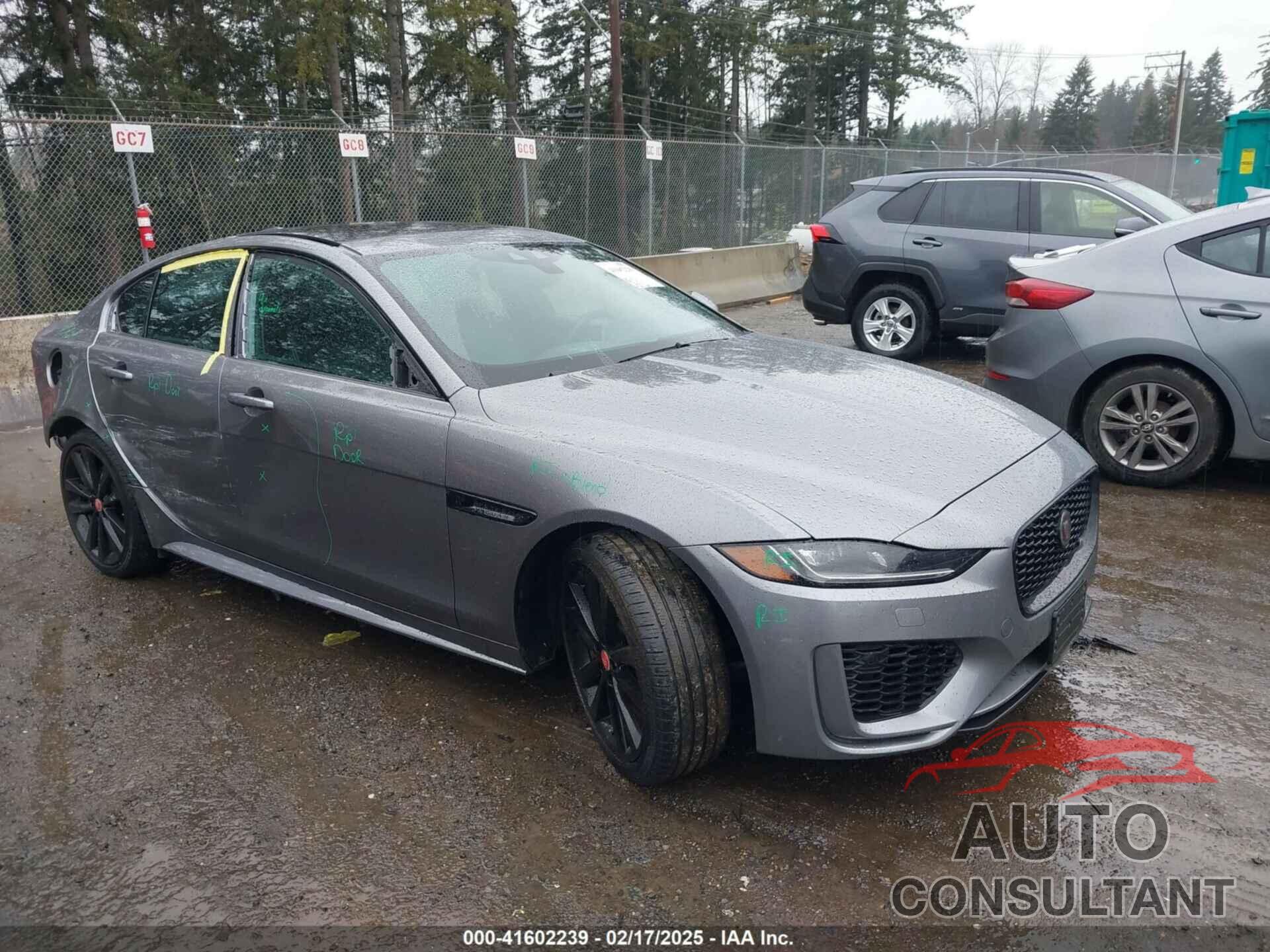 JAGUAR XE 2020 - SAJAT4GX3LCP60255