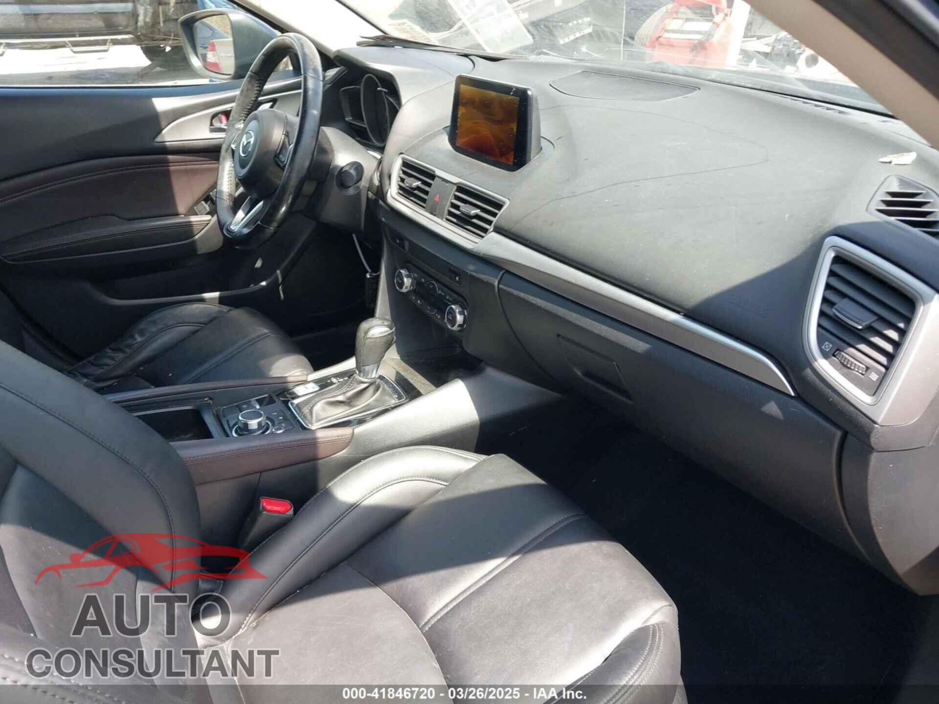 MAZDA MAZDA3 2017 - 3MZBN1V74HM114577