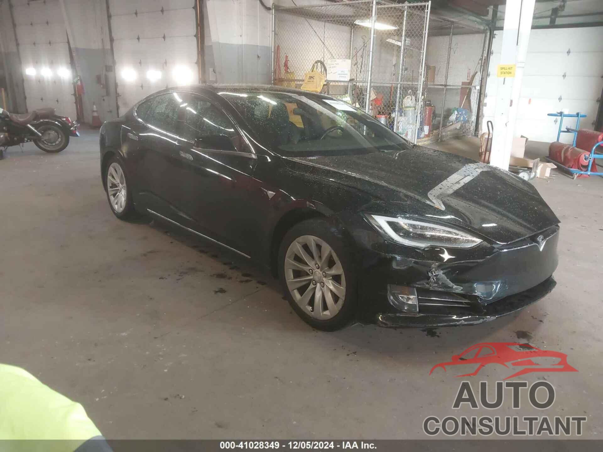 TESLA MODEL S 2018 - 5YJSA1E24JF284919