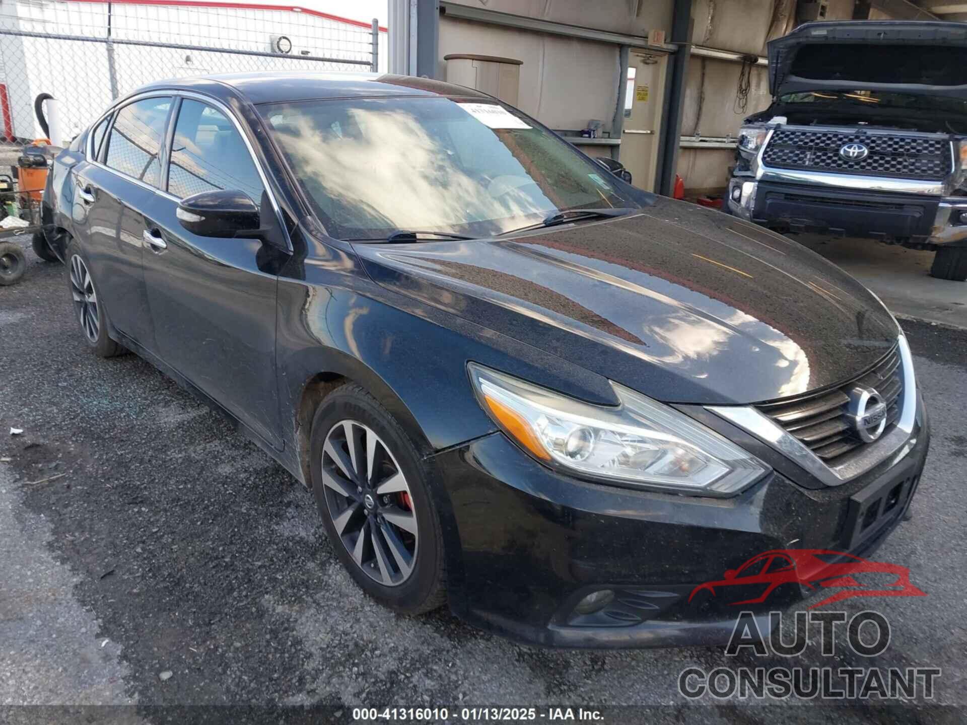 NISSAN ALTIMA 2018 - 1N4AL3AP3JC156774