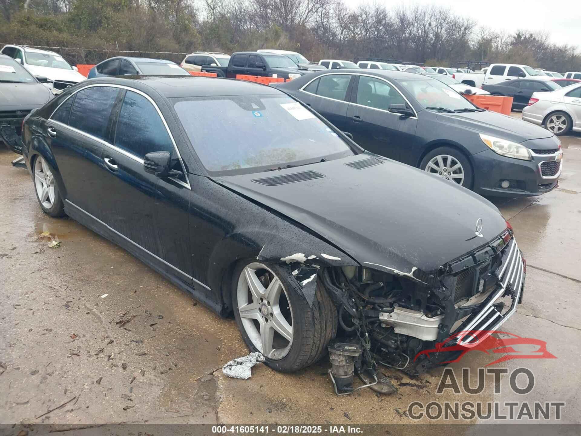 MERCEDES-BENZ S 550 2011 - WDDNG7BB1BA375438