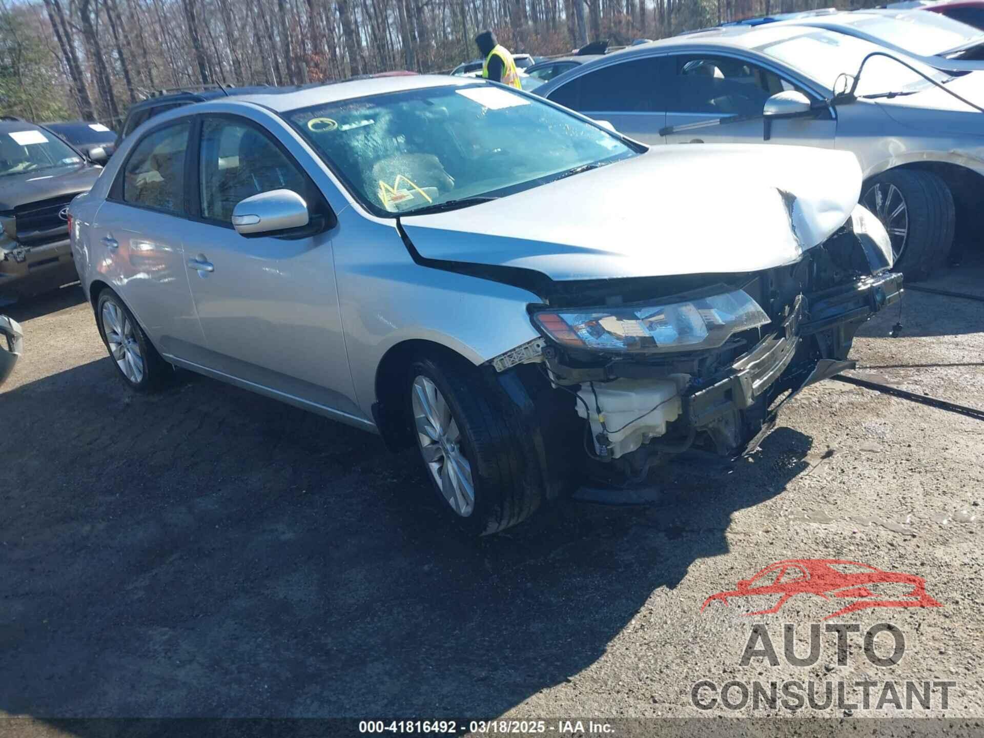 KIA FORTE 2010 - KNAFW4A35A5299432
