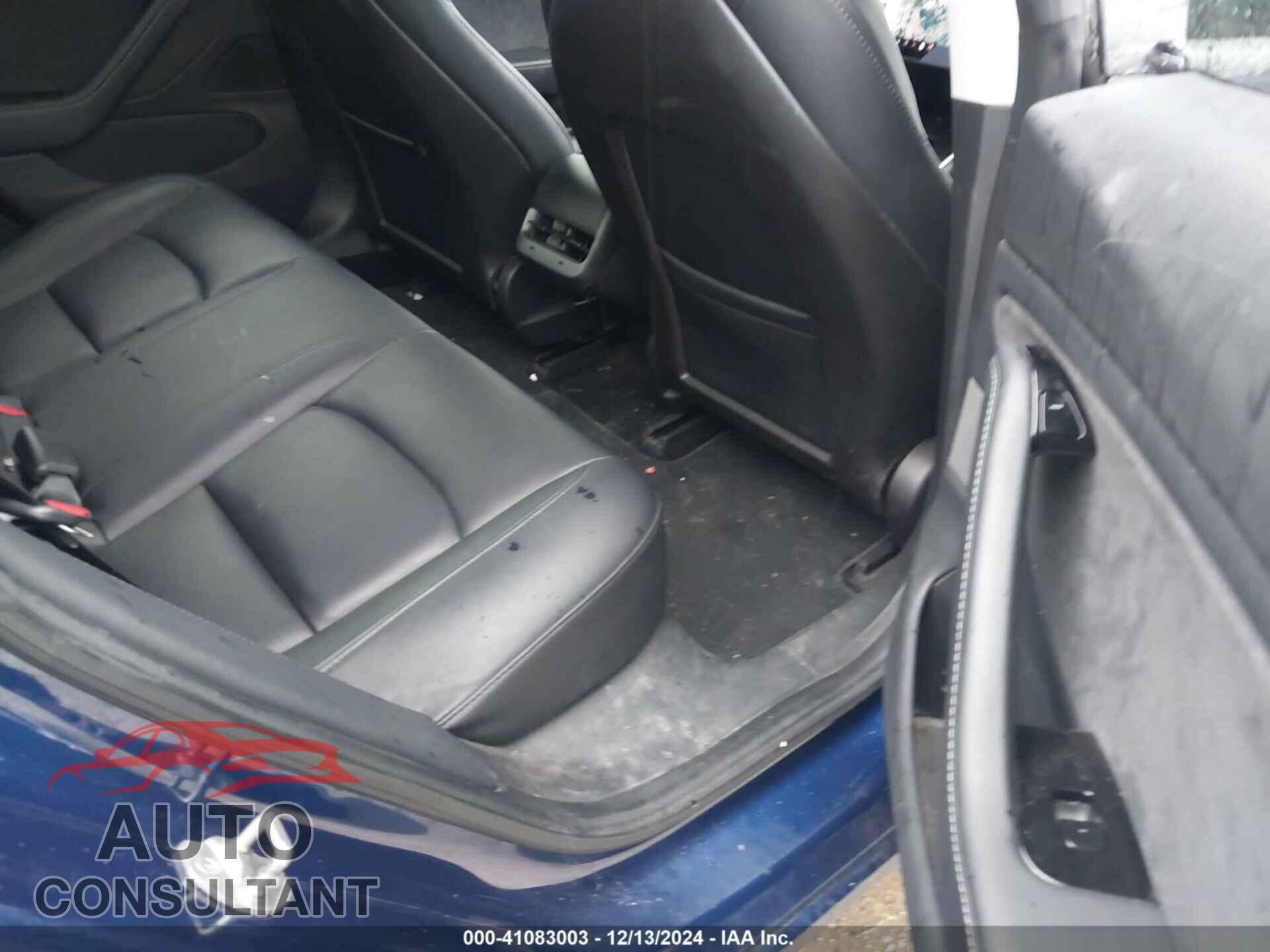TESLA MODEL 3 2018 - 5YJ3E1EA4JF038565