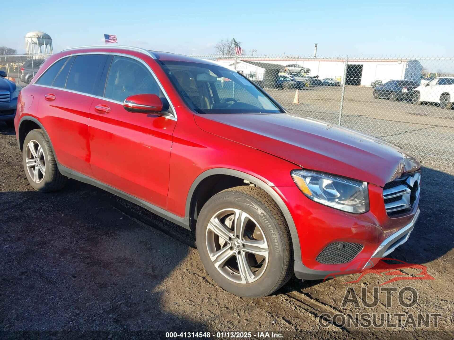MERCEDES-BENZ GLC 300 2019 - WDC0G4JB5KV163729