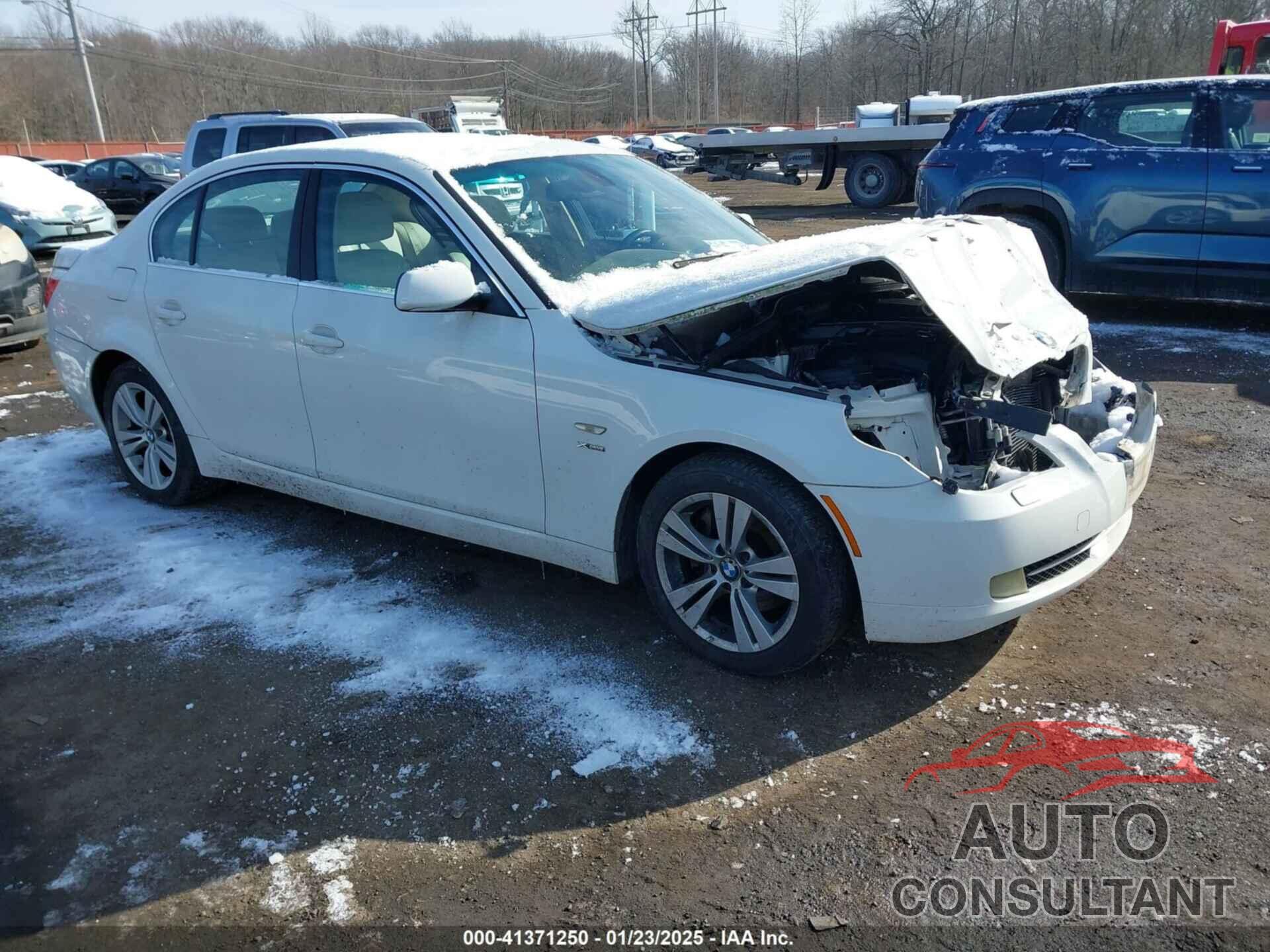 BMW 528I 2009 - WBANV13579C152810
