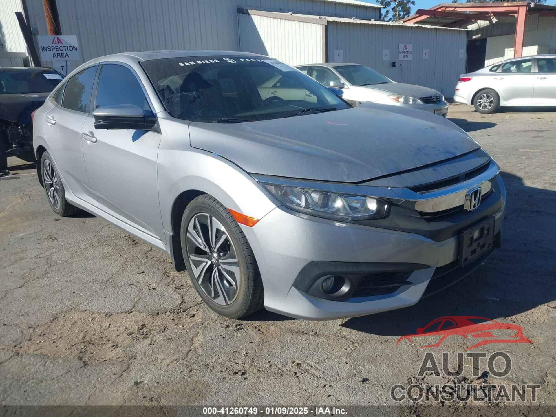 HONDA CIVIC 2018 - JHMFC1F31JX005742