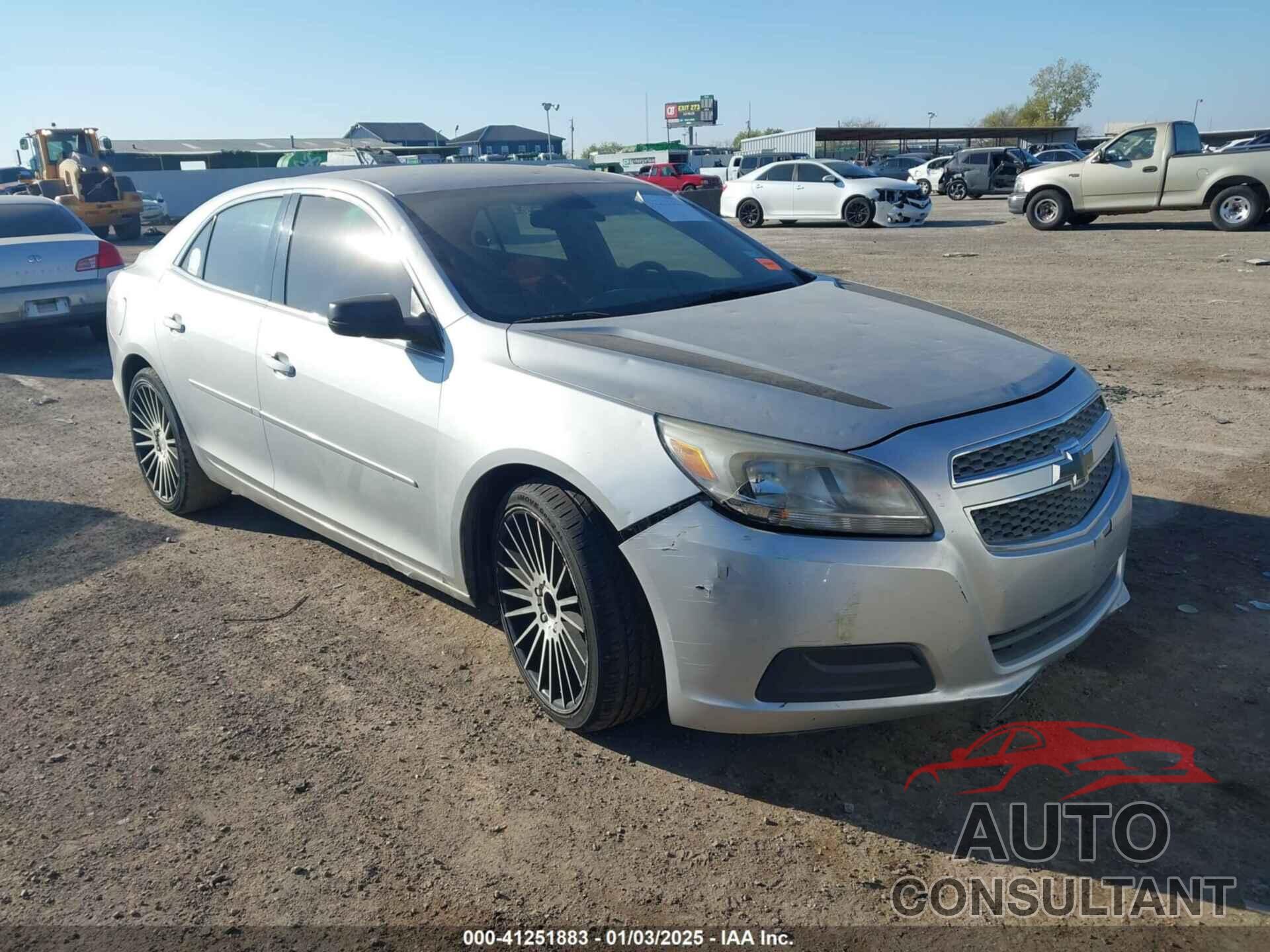 CHEVROLET MALIBU 2013 - 1G11B5SA6DF261808