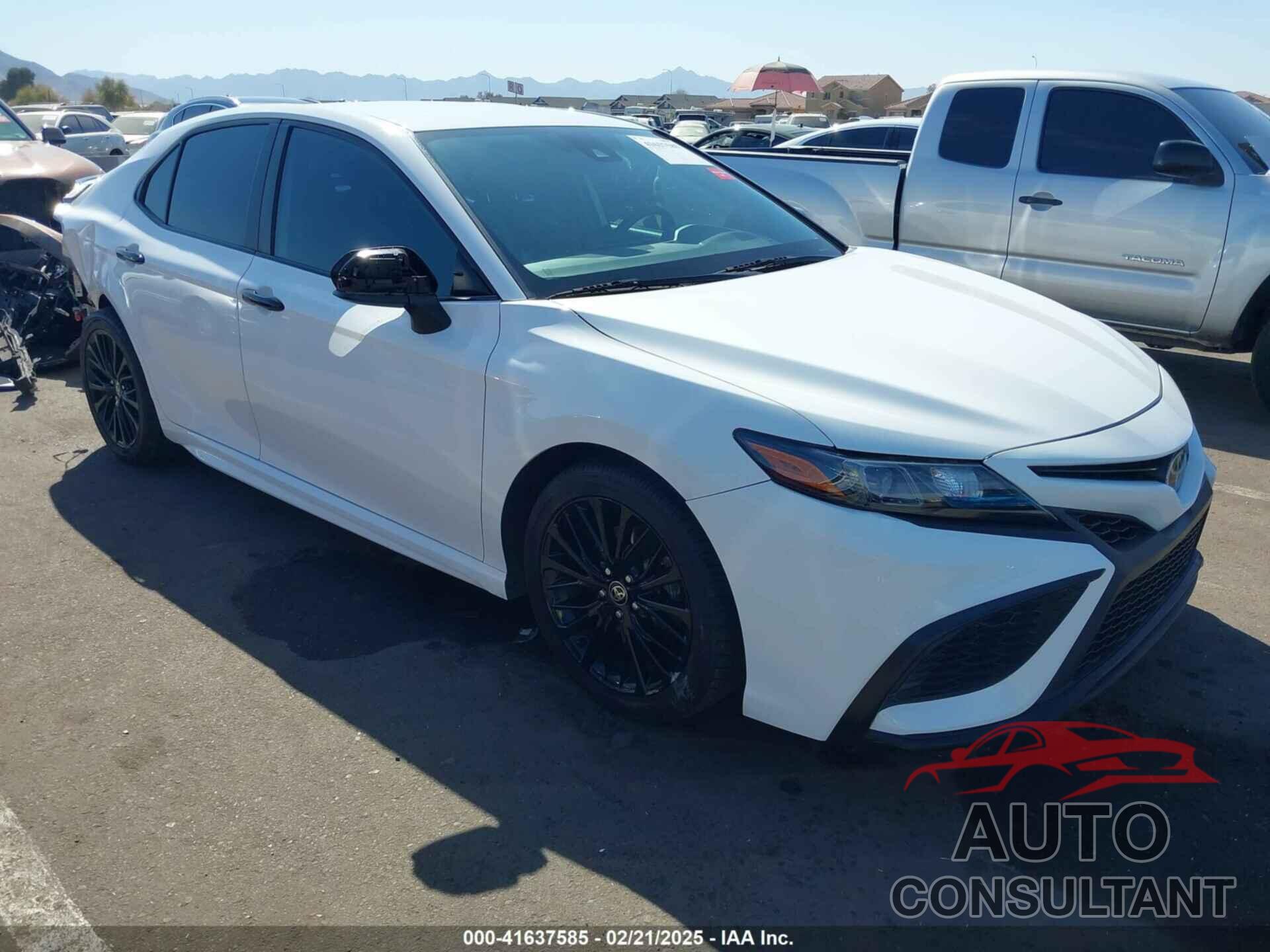 TOYOTA CAMRY 2021 - 4T1G11AK0MU417372