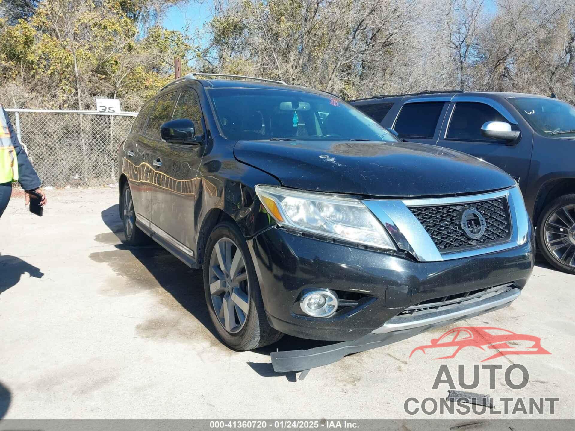 NISSAN PATHFINDER 2014 - 5N1AR2MN2EC620104