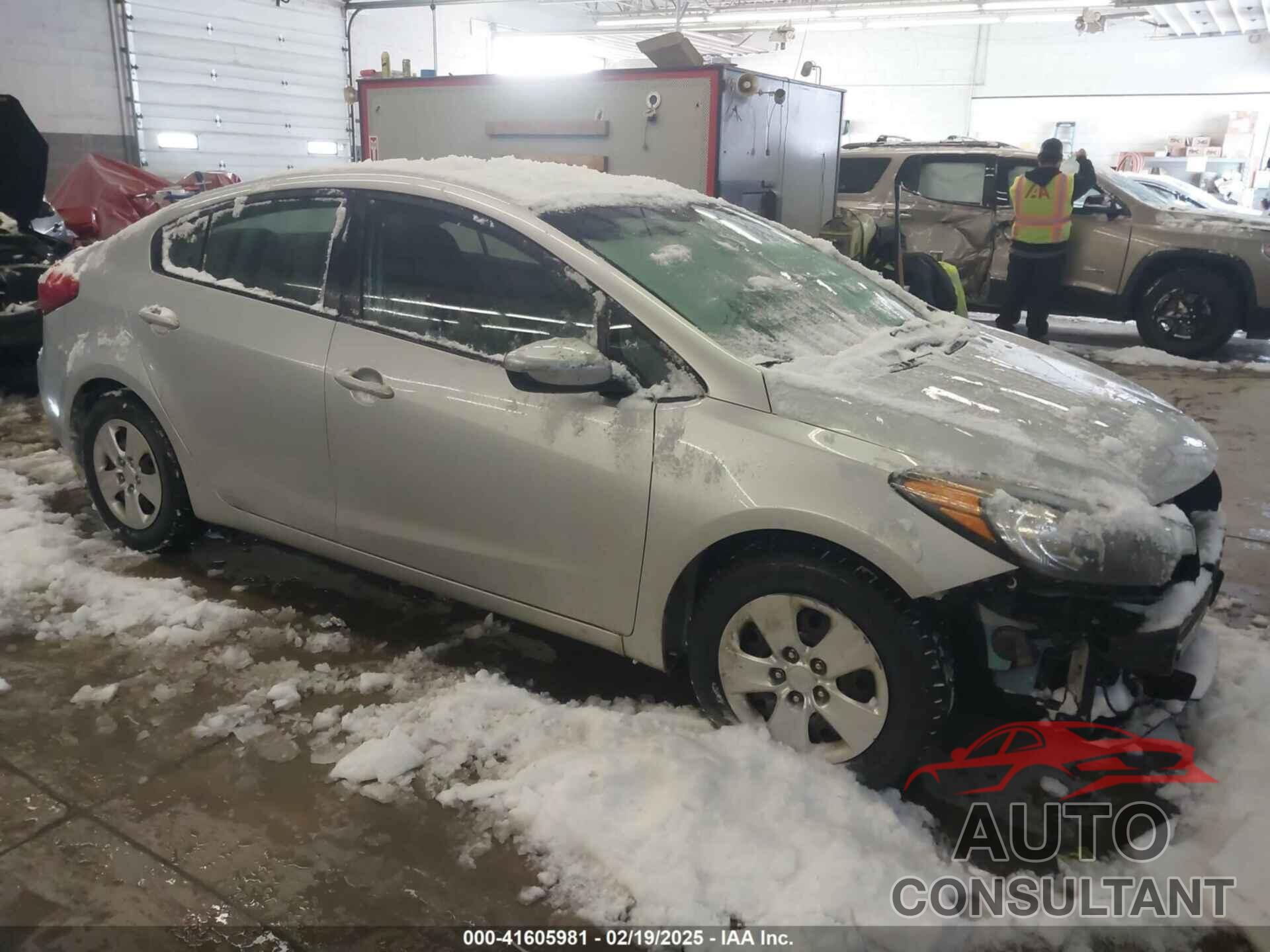 KIA FORTE 2016 - KNAFK4A60G5610327