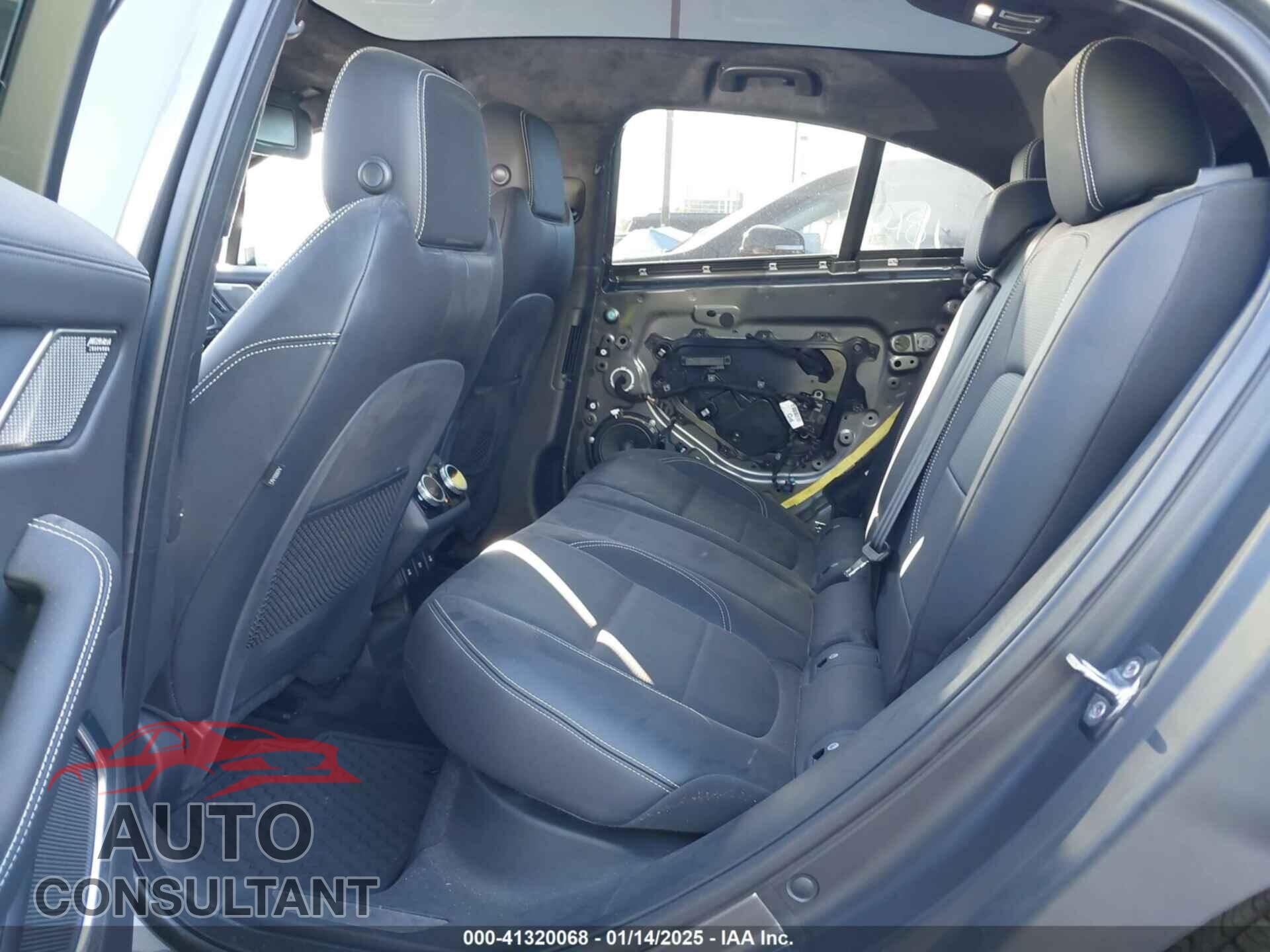 JAGUAR I-PACE 2019 - SADHD2S12K1F66268