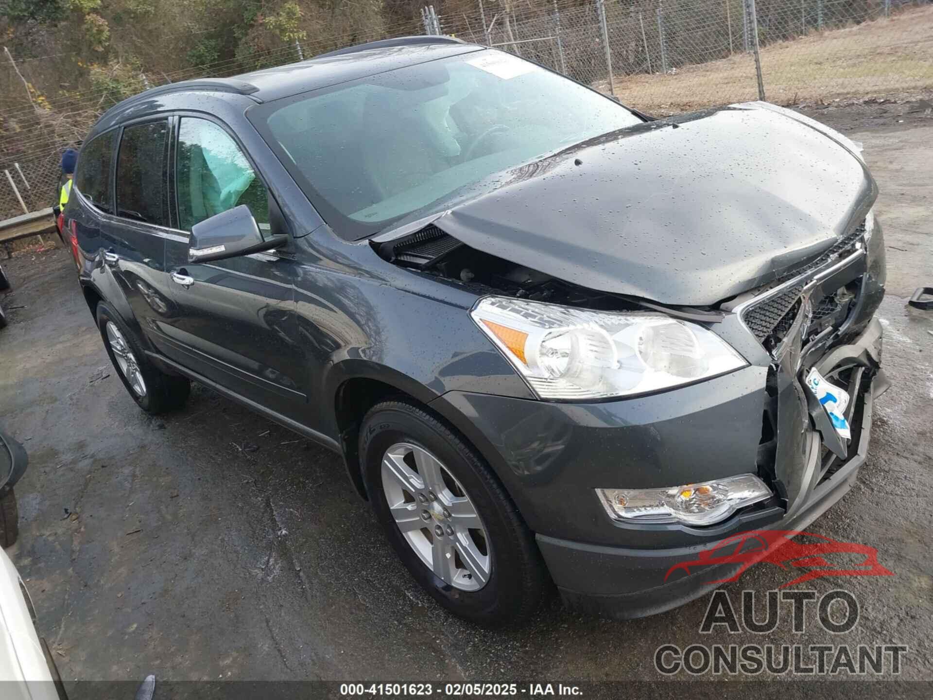 CHEVROLET TRAVERSE 2011 - 1GNKVGED9BJ121001