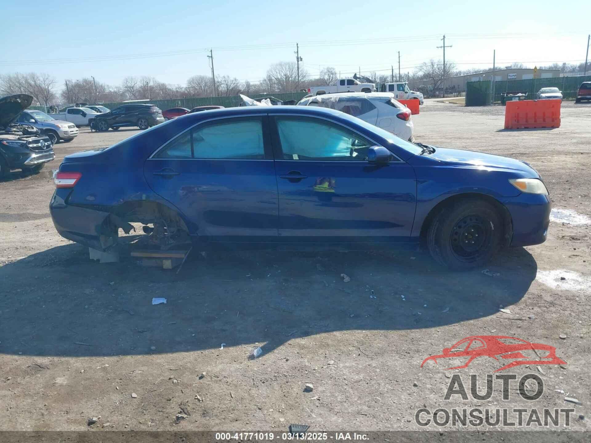 TOYOTA CAMRY 2011 - 4T1BF3EK8BU769064