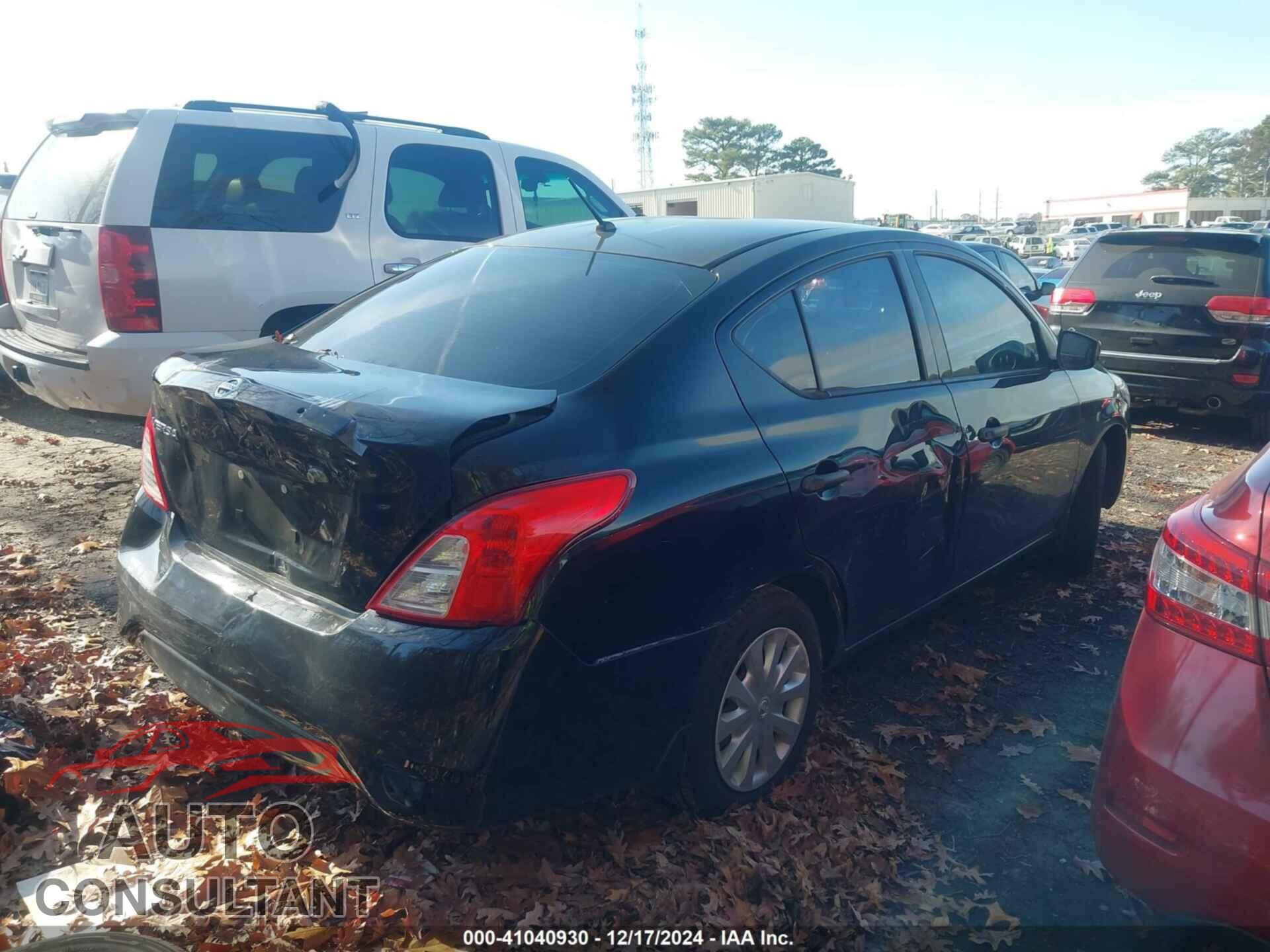 NISSAN VERSA 2017 - 3N1CN7AP3HL855697