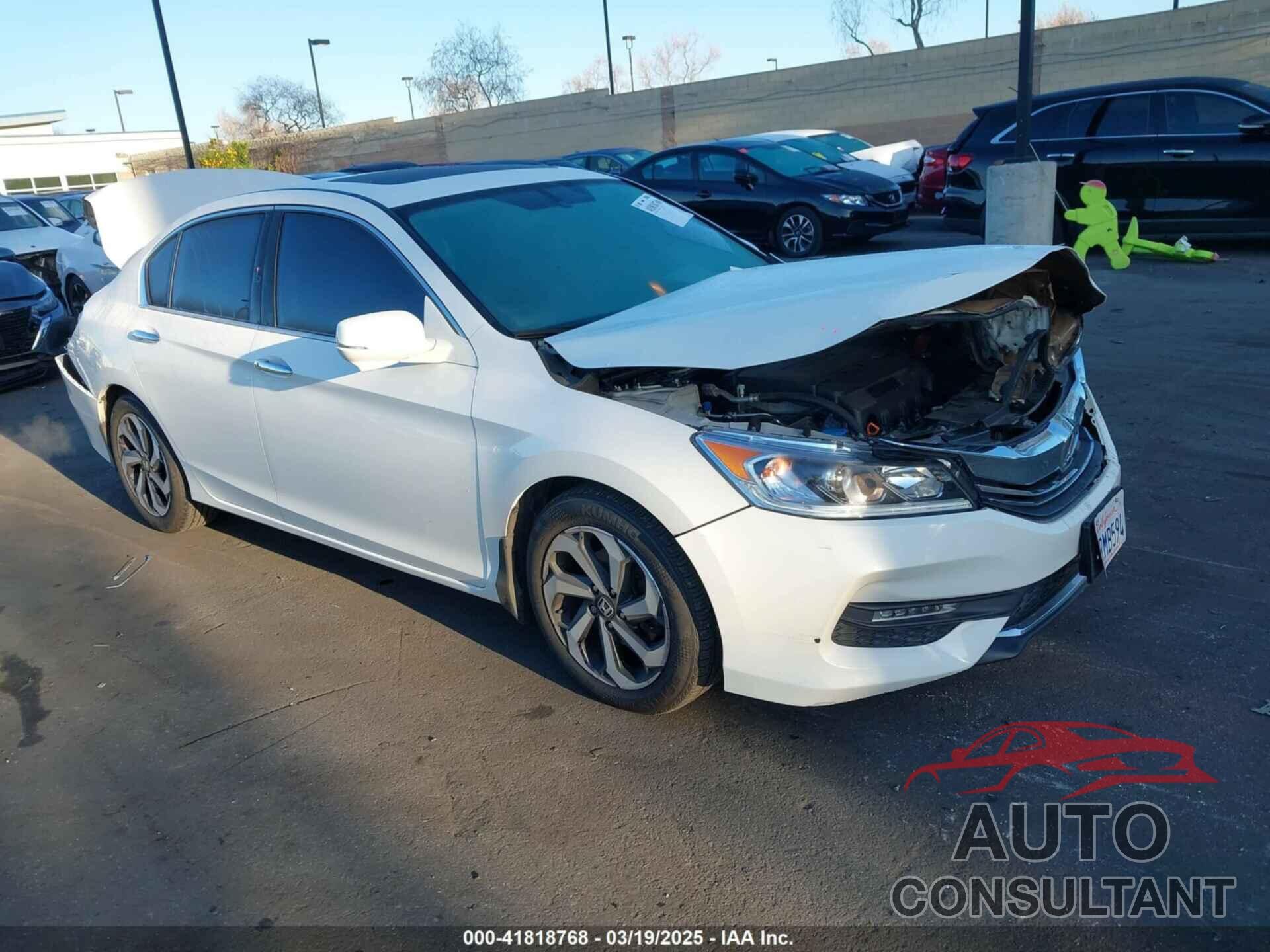 HONDA ACCORD 2016 - 1HGCR3F85GA014581