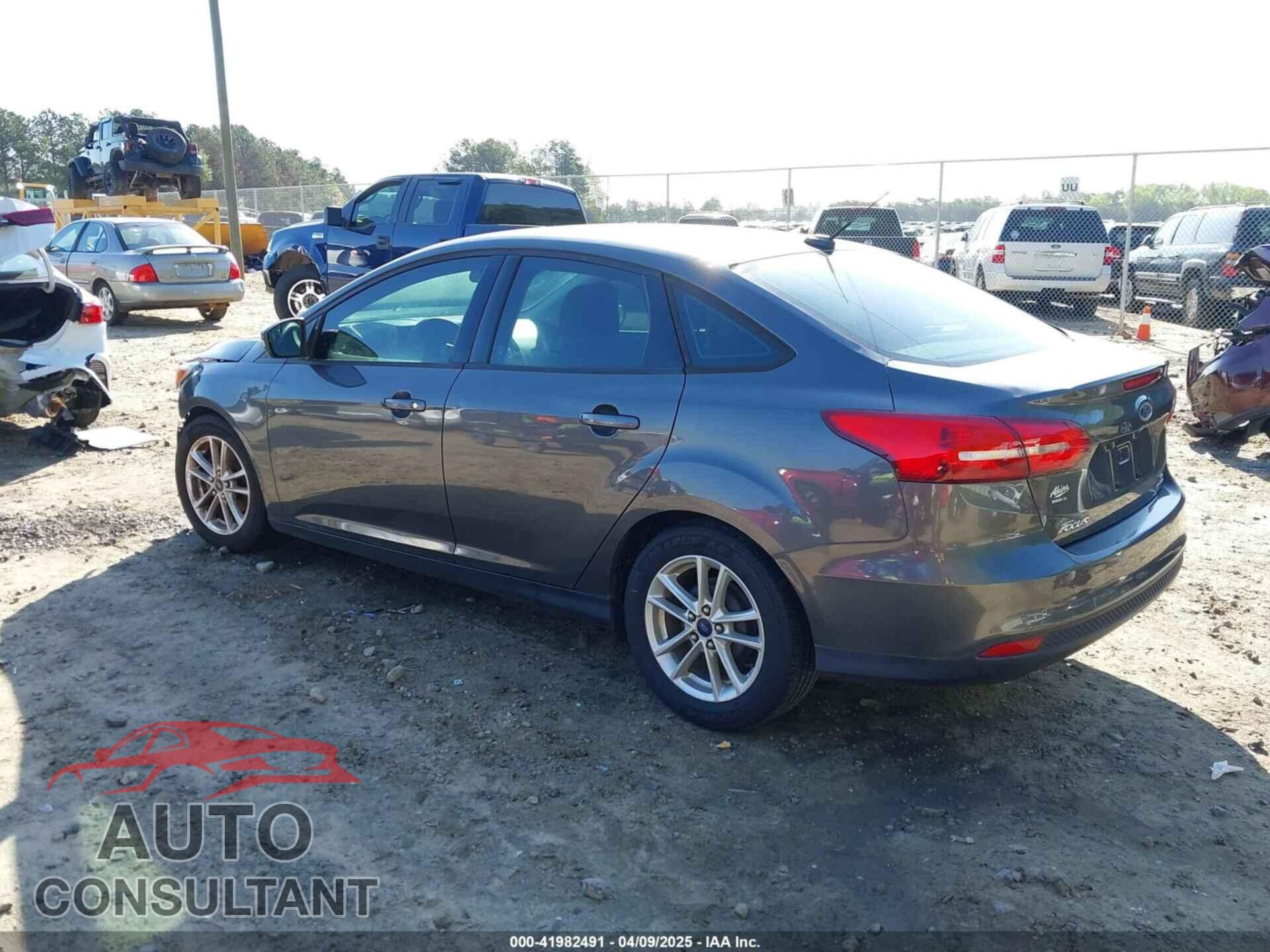 FORD FOCUS 2016 - 1FADP3F24GL232591