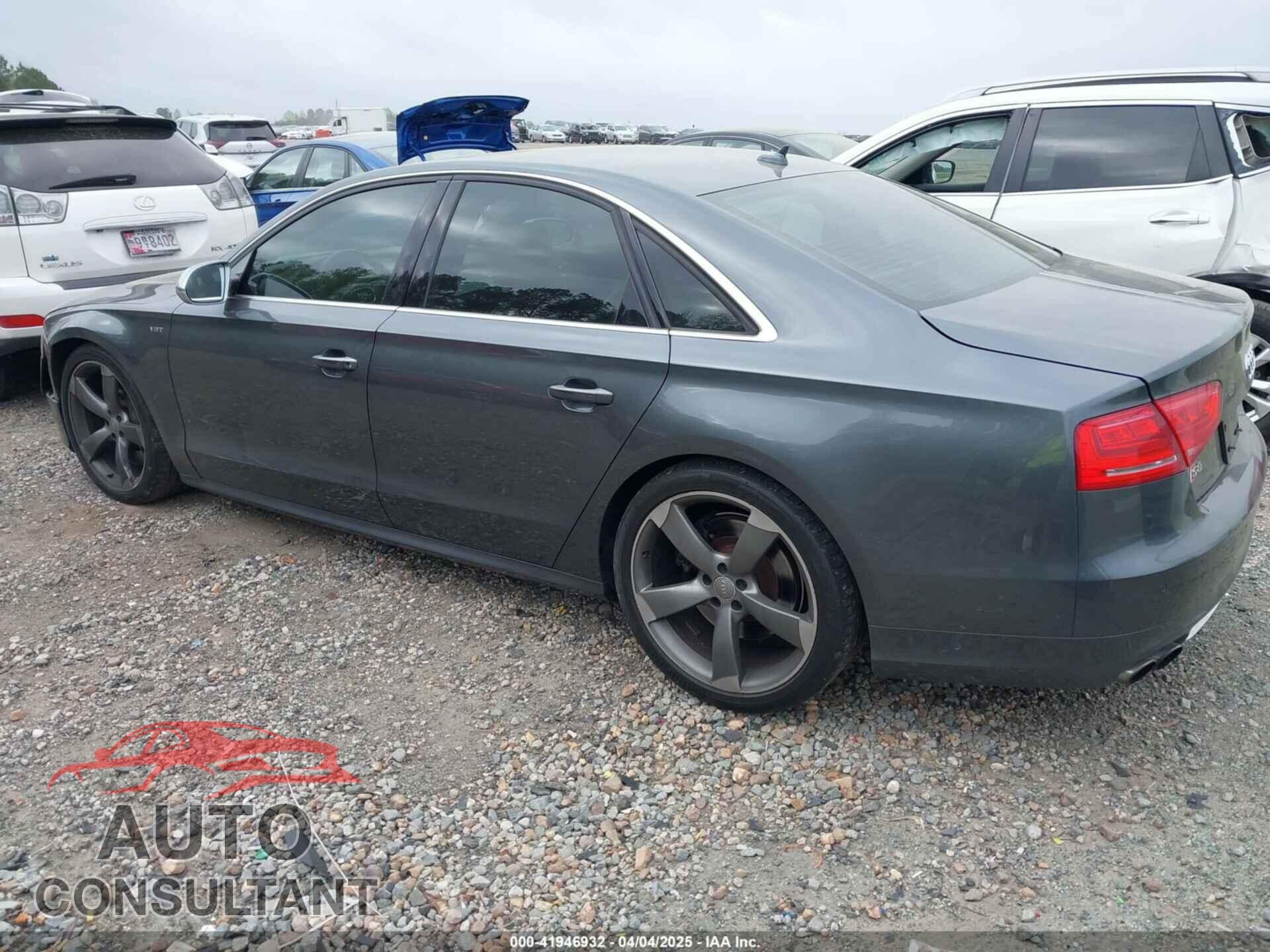 AUDI S8 2013 - WAUD2AFD1DN030416