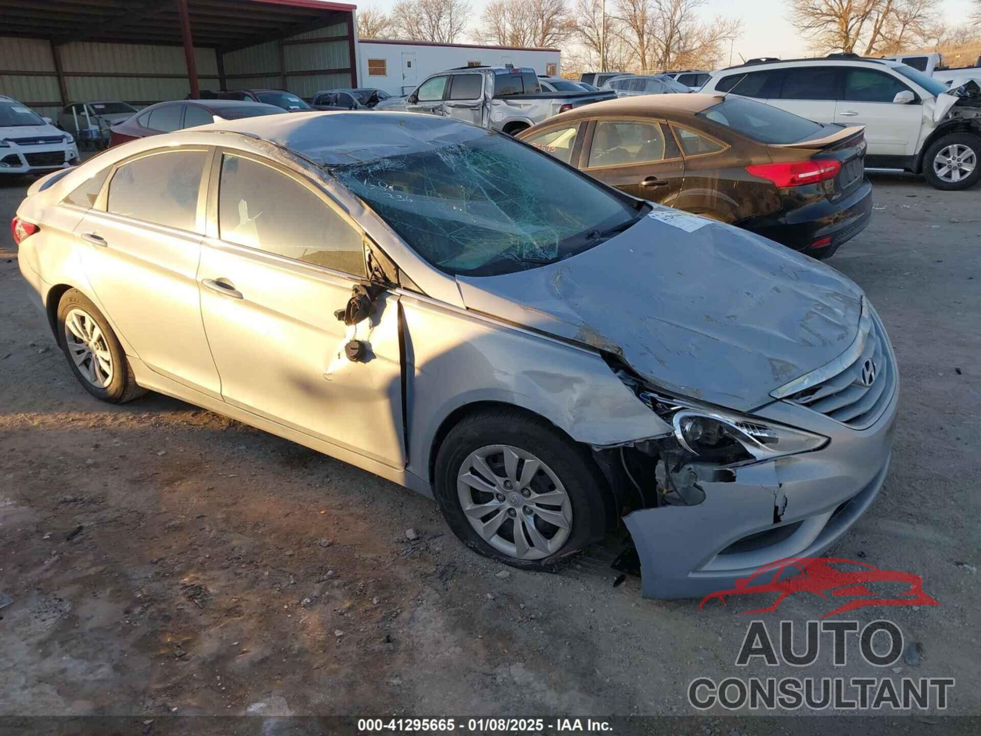 HYUNDAI SONATA 2012 - 5NPEB4AC3CH475262