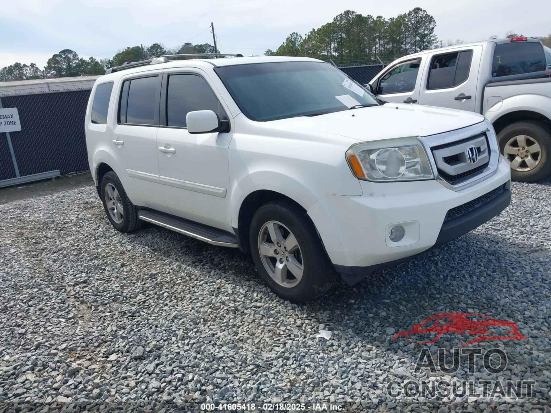 HONDA PILOT 2011 - 5FNYF3H55BB006903