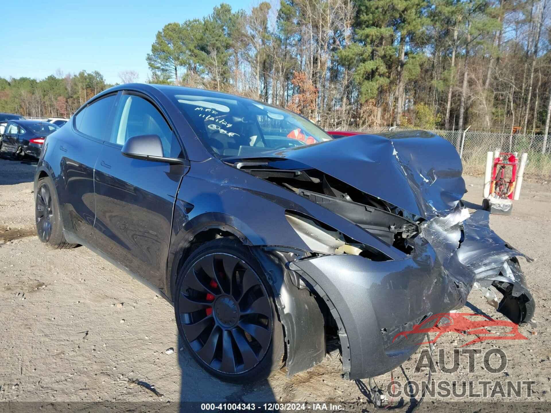 TESLA MODEL Y 2023 - 7SAYGDEF6PF865153