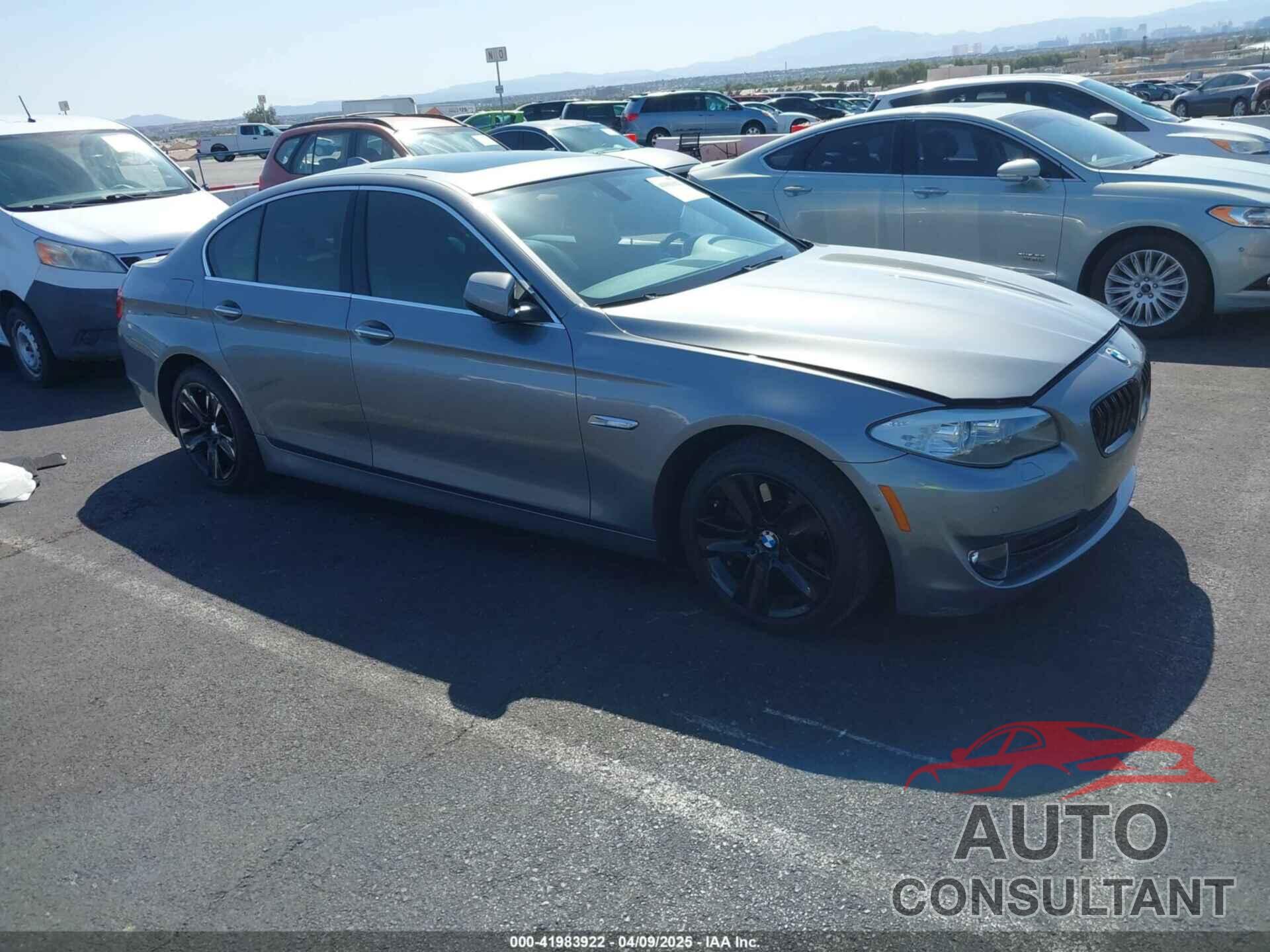 BMW 528I 2013 - WBAXG5C55DDY32380