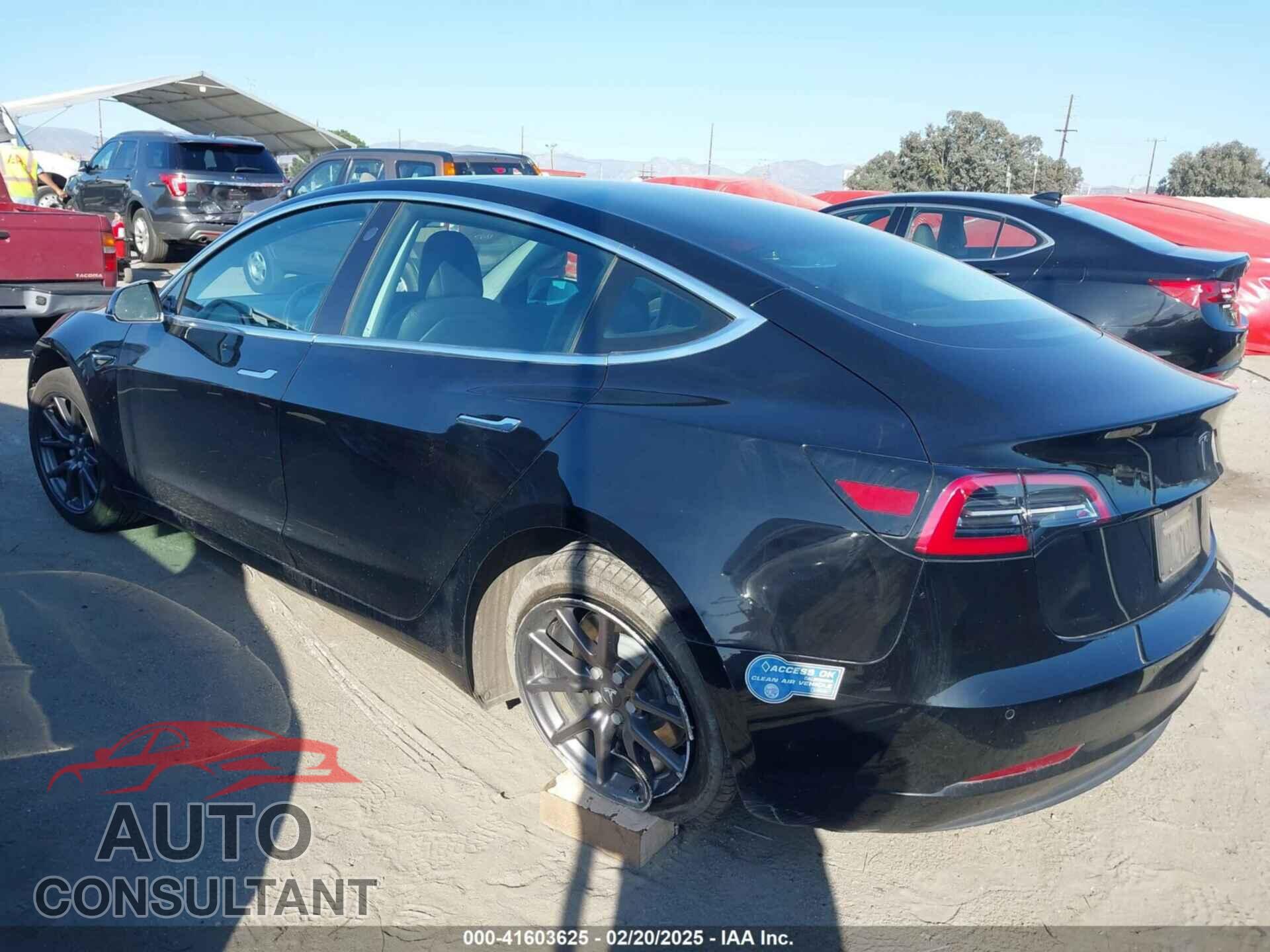 TESLA MODEL 3 2019 - 5YJ3E1EA4KF190010