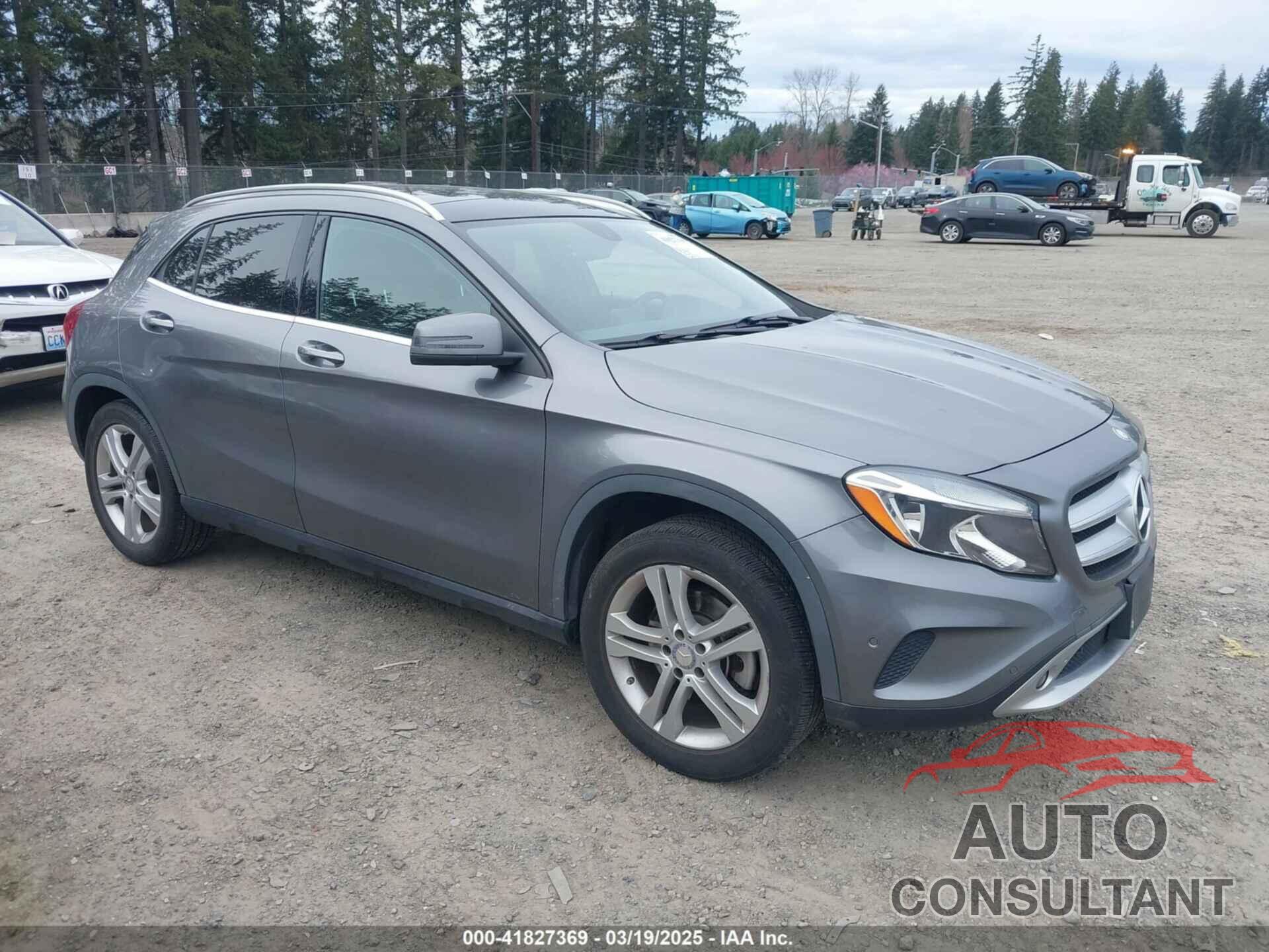 MERCEDES-BENZ GLA 250 2015 - WDCTG4EB5FJ148748