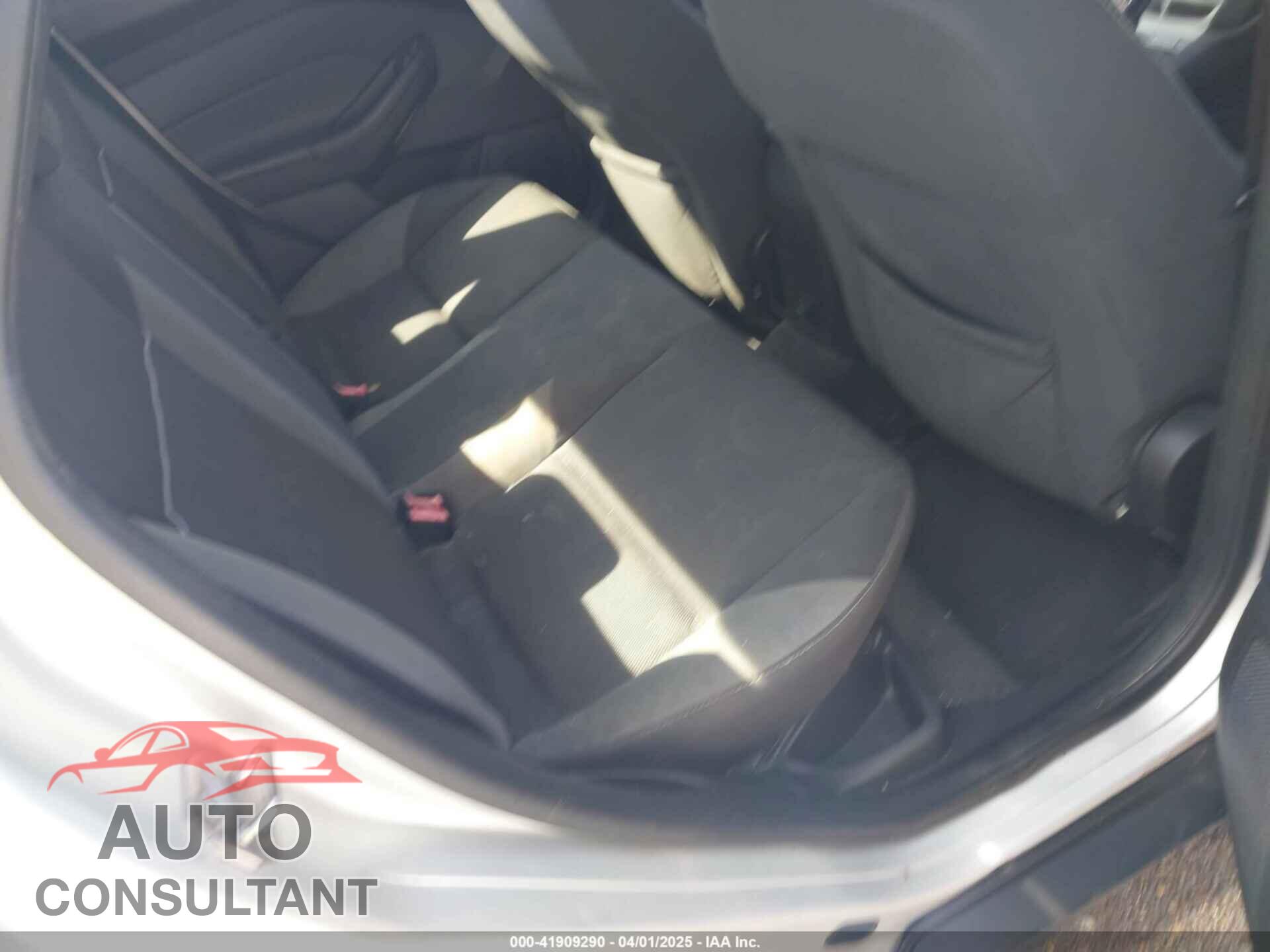 FORD FOCUS 2013 - 1FADP3F25DL223085