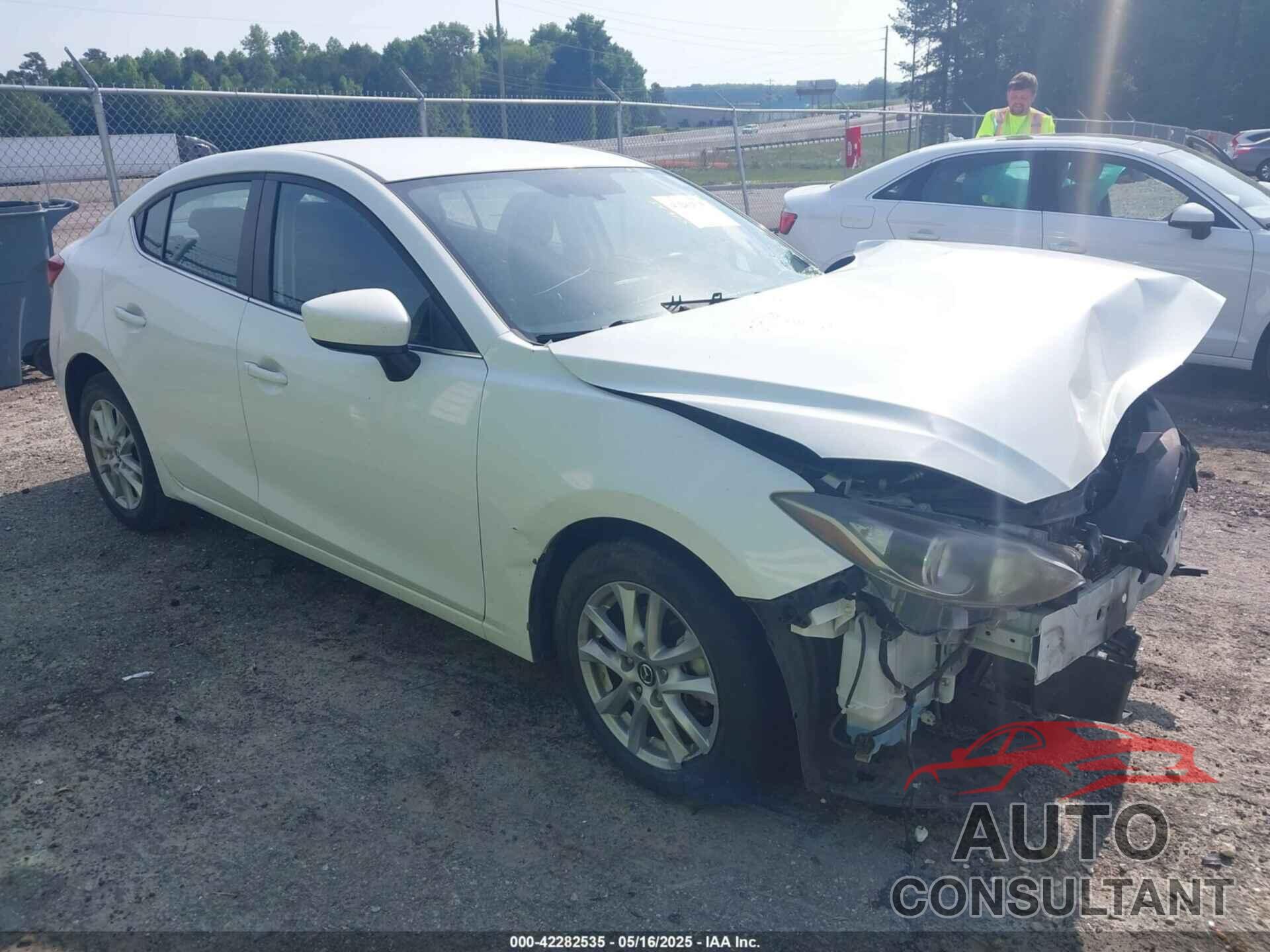 MAZDA MAZDA3 2016 - JM1BM1U74G1329007