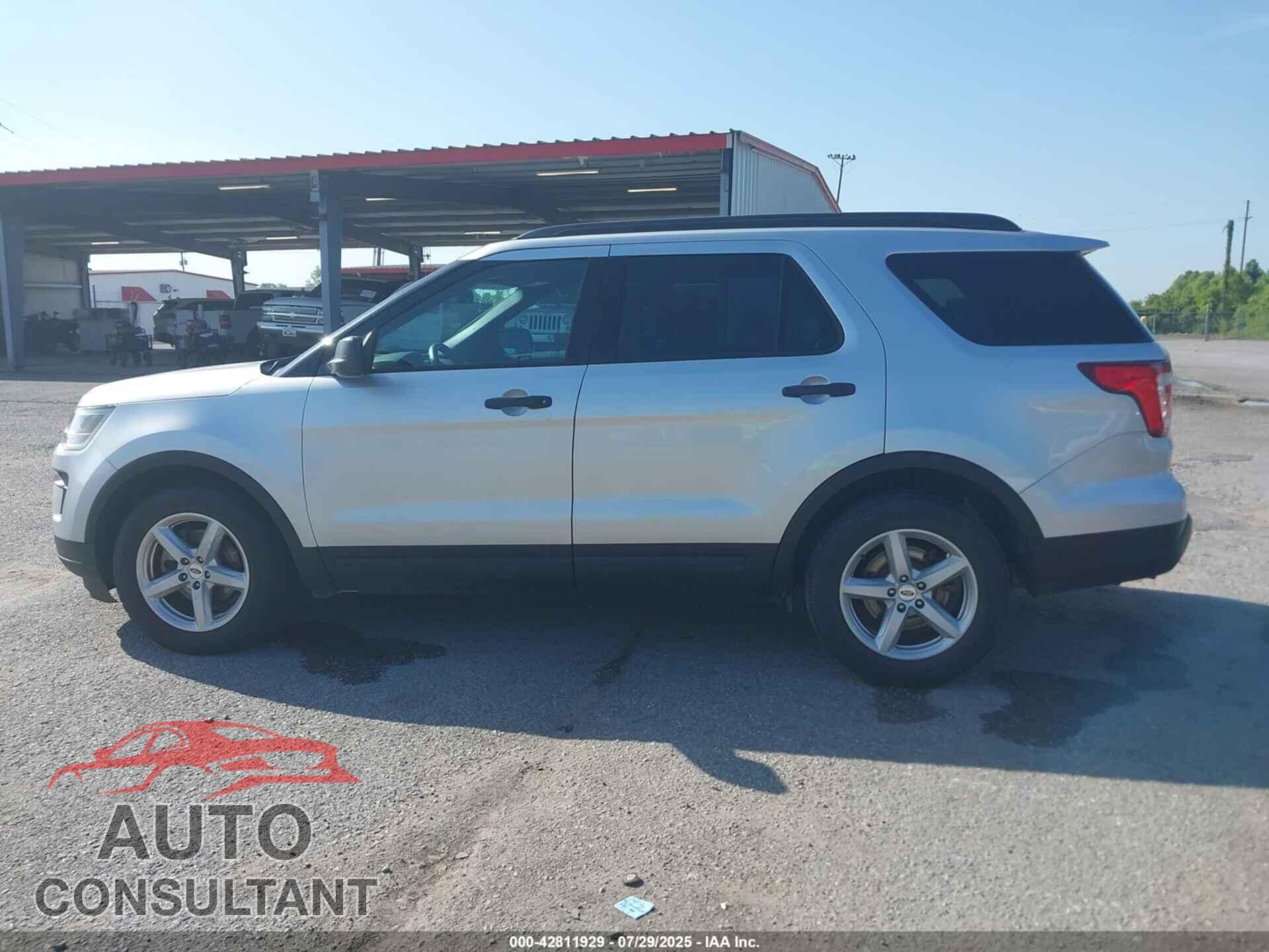 FORD EXPLORER 2018 - 1FM5K7B82JGB26702